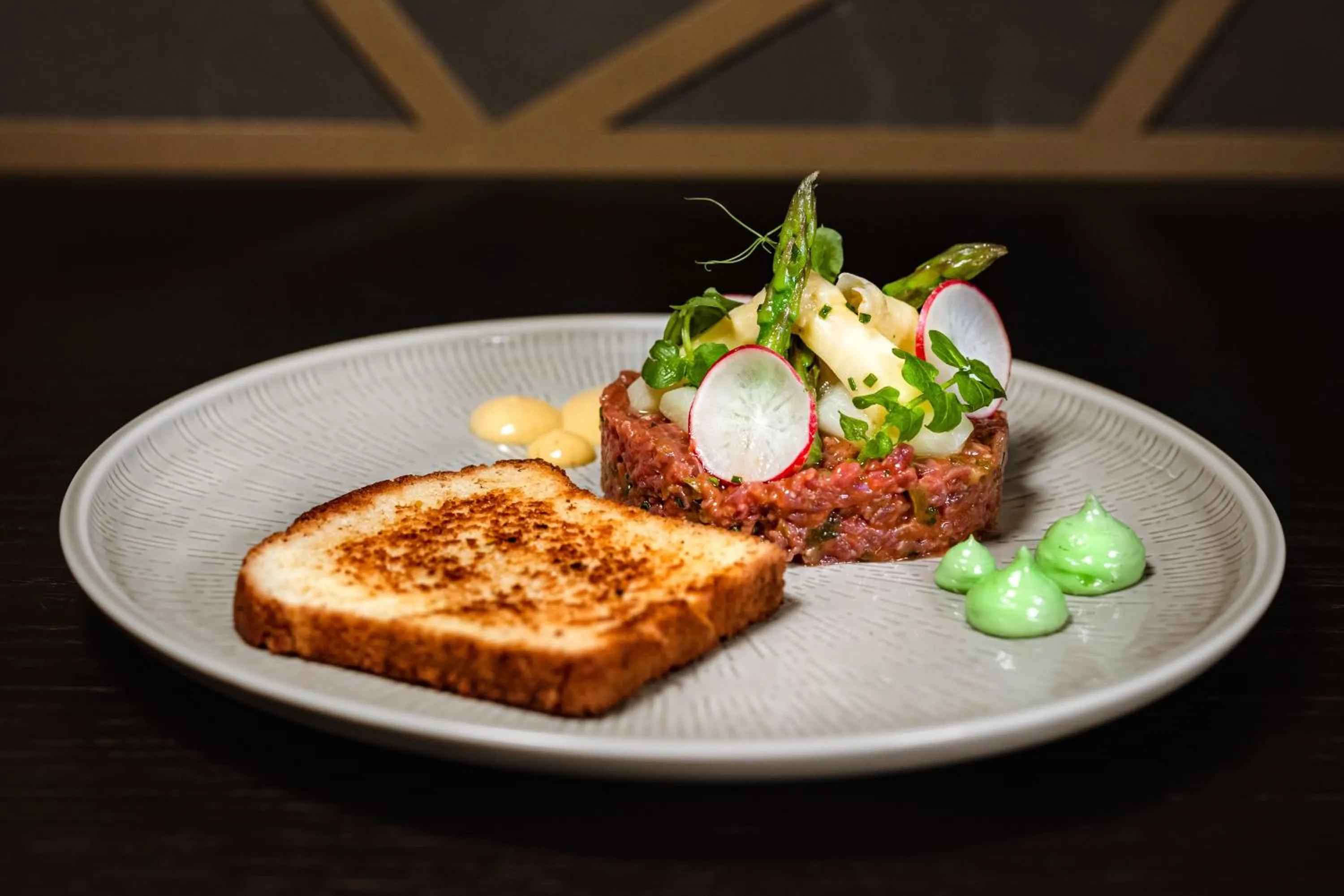 Food and drinks in Mountain Village Hasenegg