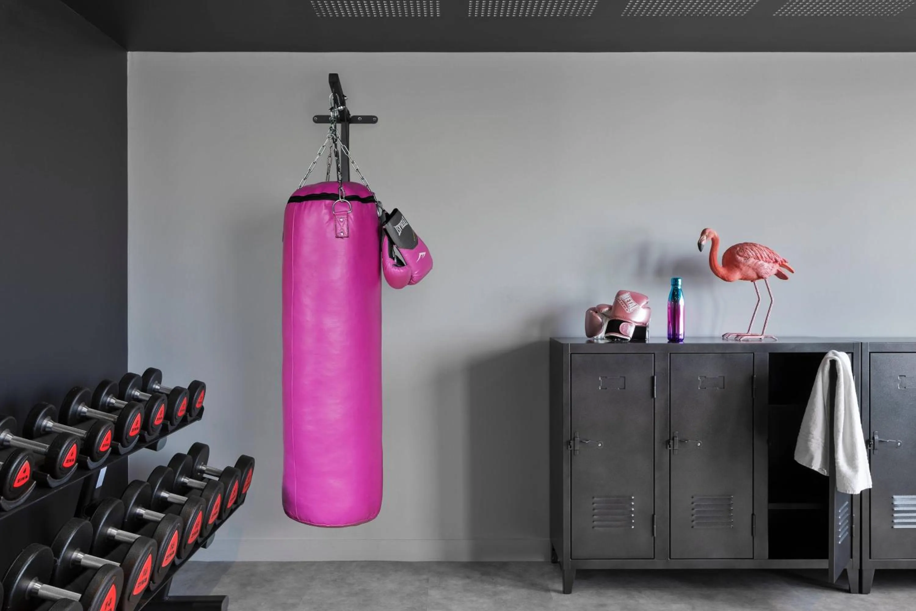 Fitness centre/facilities in Moxy Lyon Airport