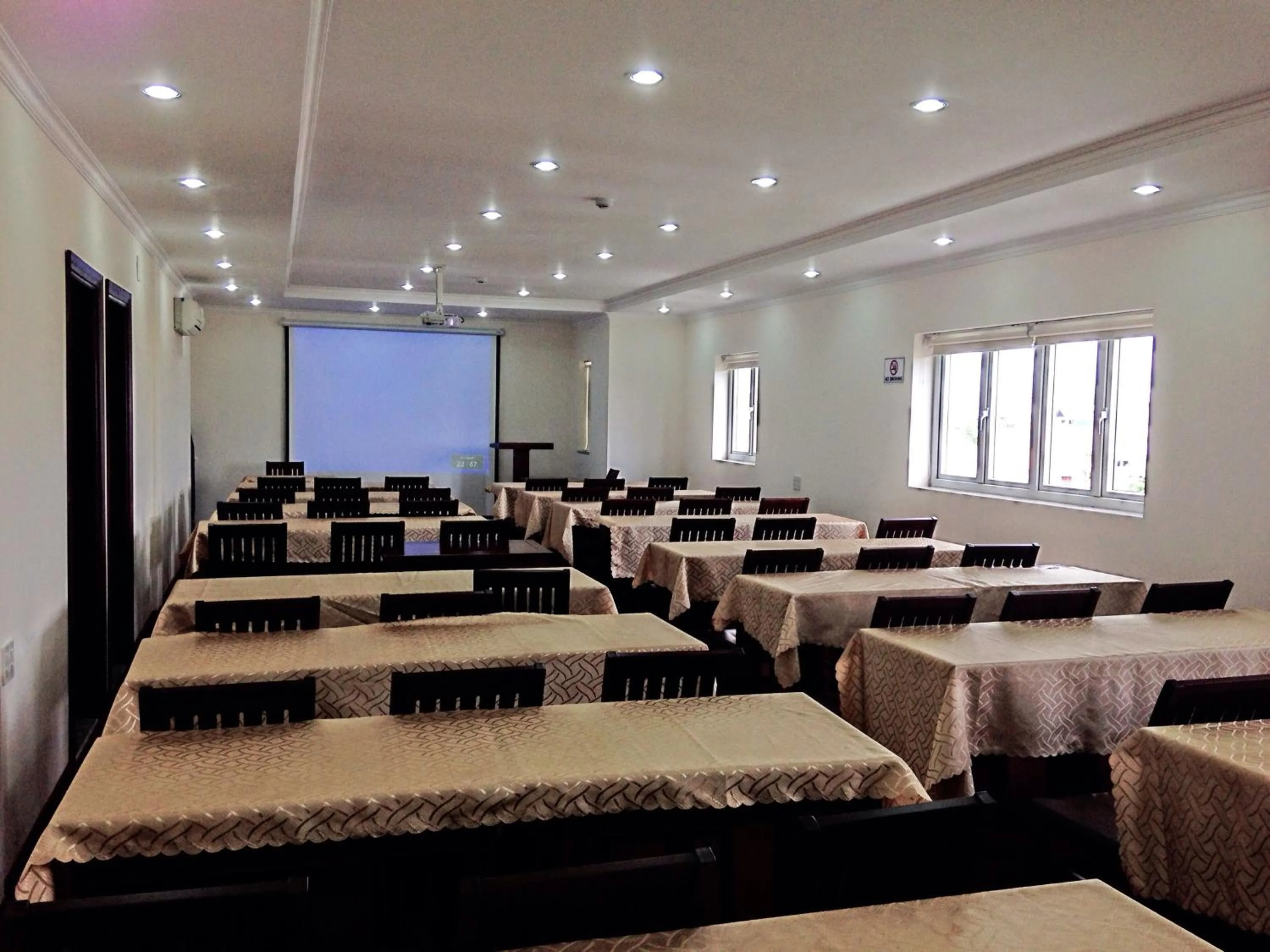 Banquet/Function facilities in Dong Do Hotel