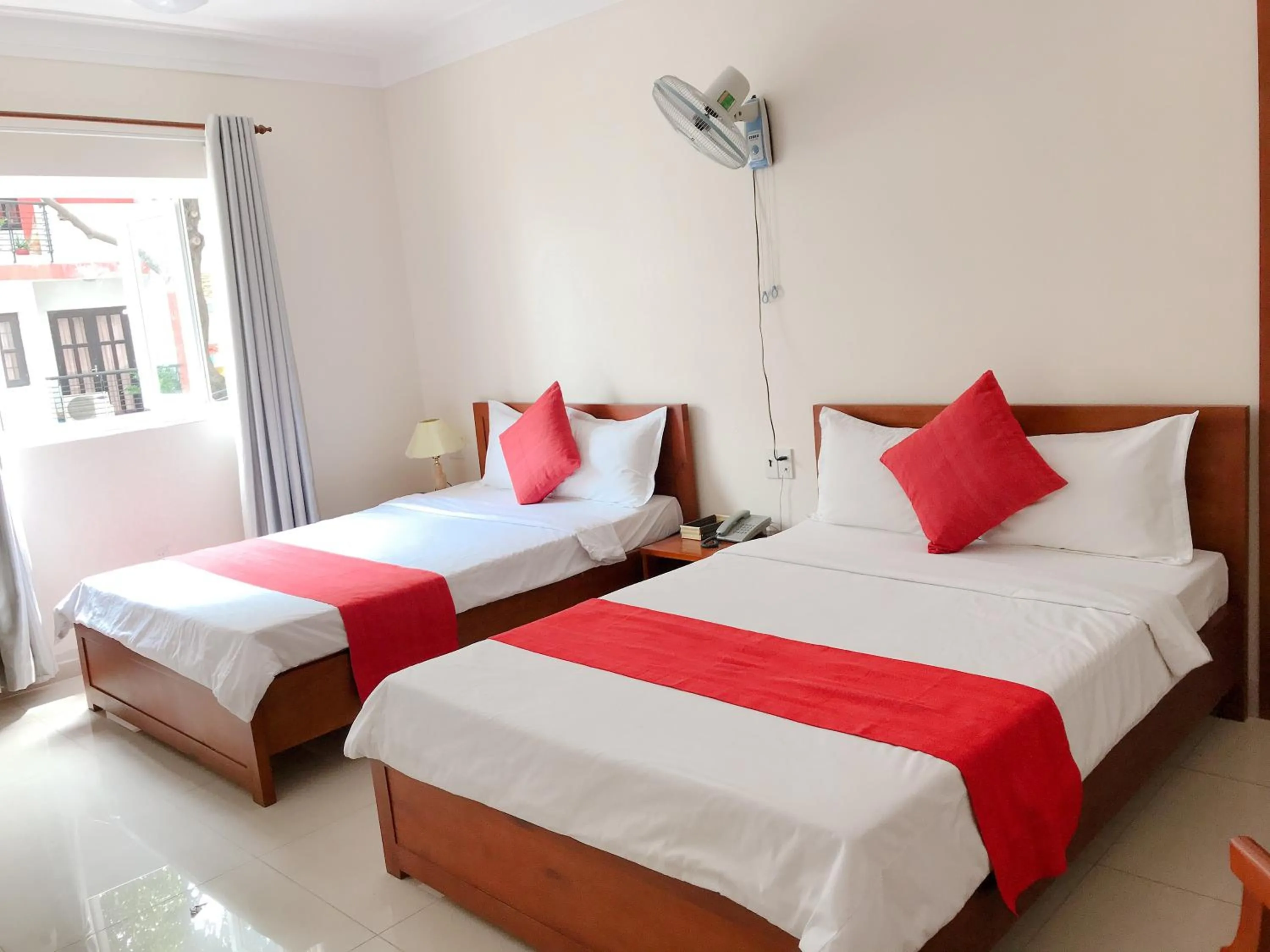 Bed in Dong Do Hotel