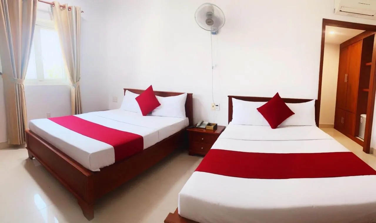 Bed in Dong Do Hotel