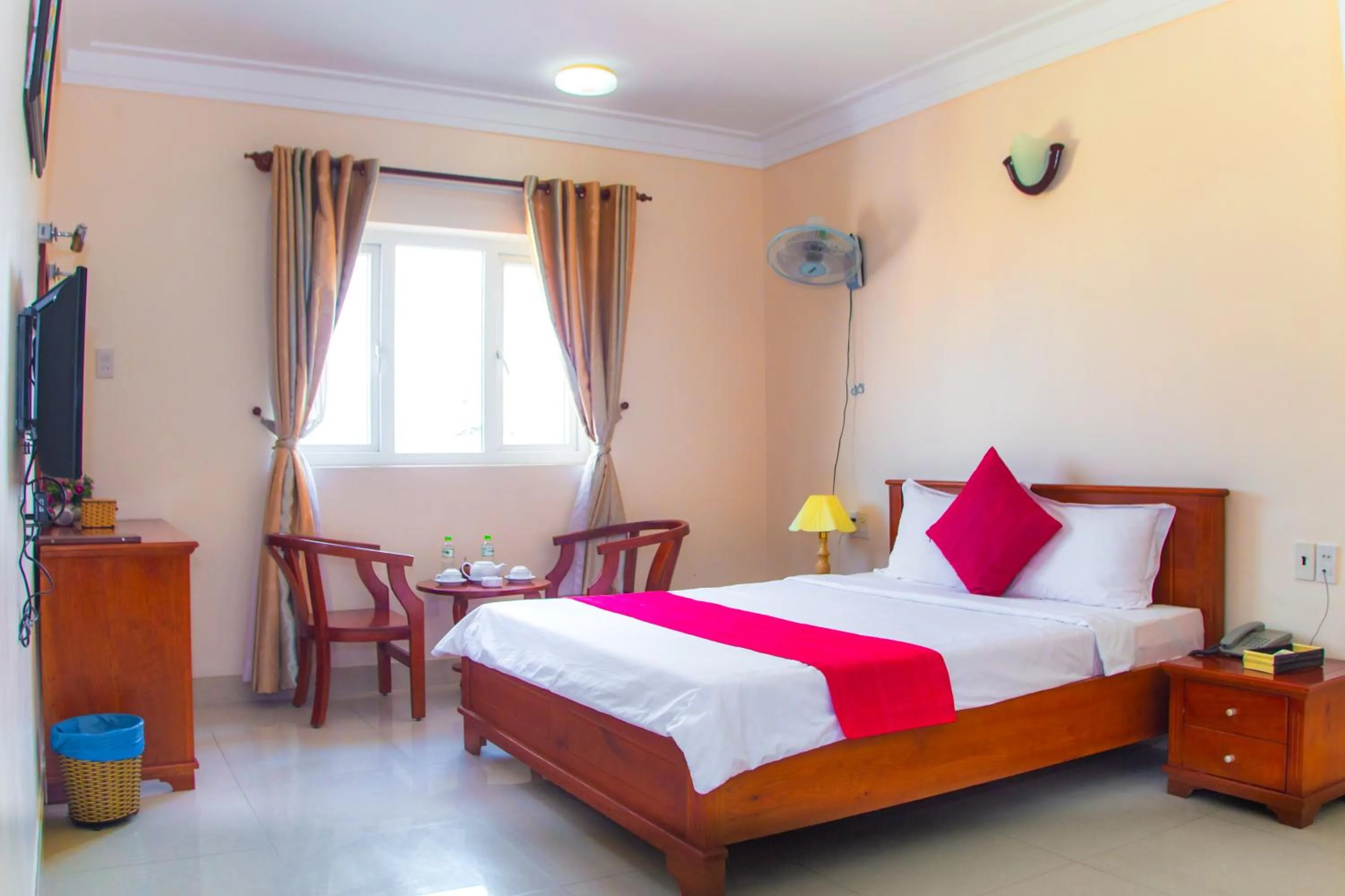 Bed in Dong Do Hotel