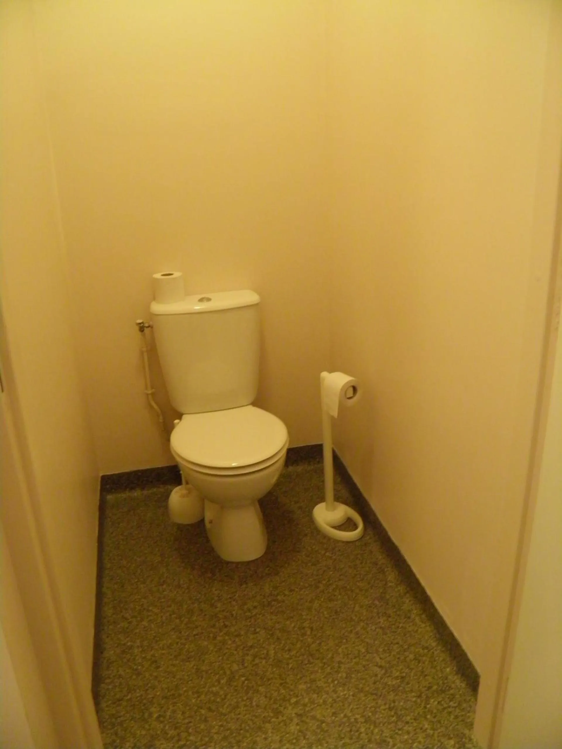 Bedroom in Auberge des Pyrénées