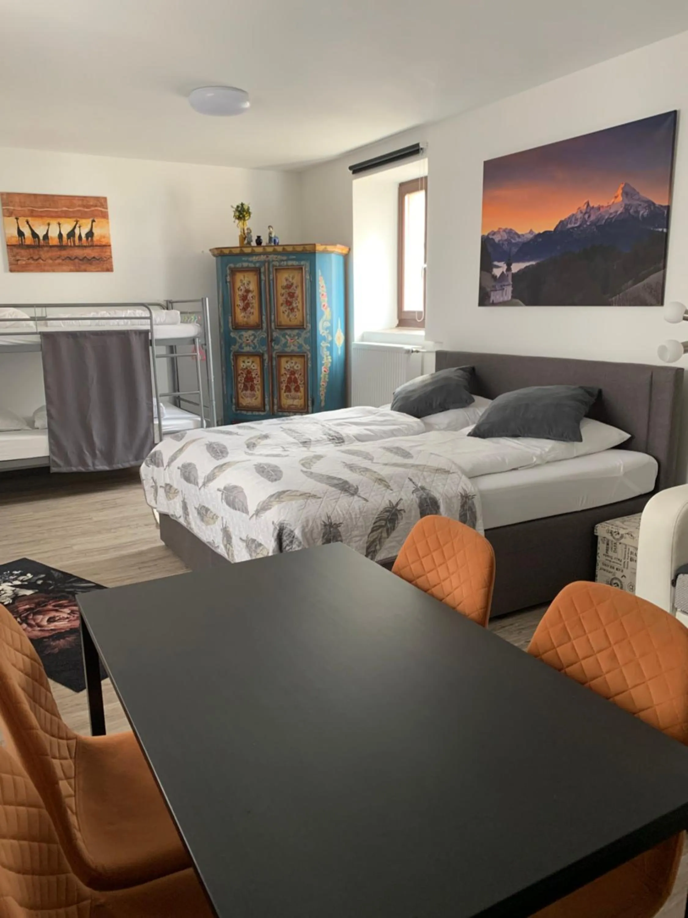 Dining area, Bed in Hostel am Ostentor