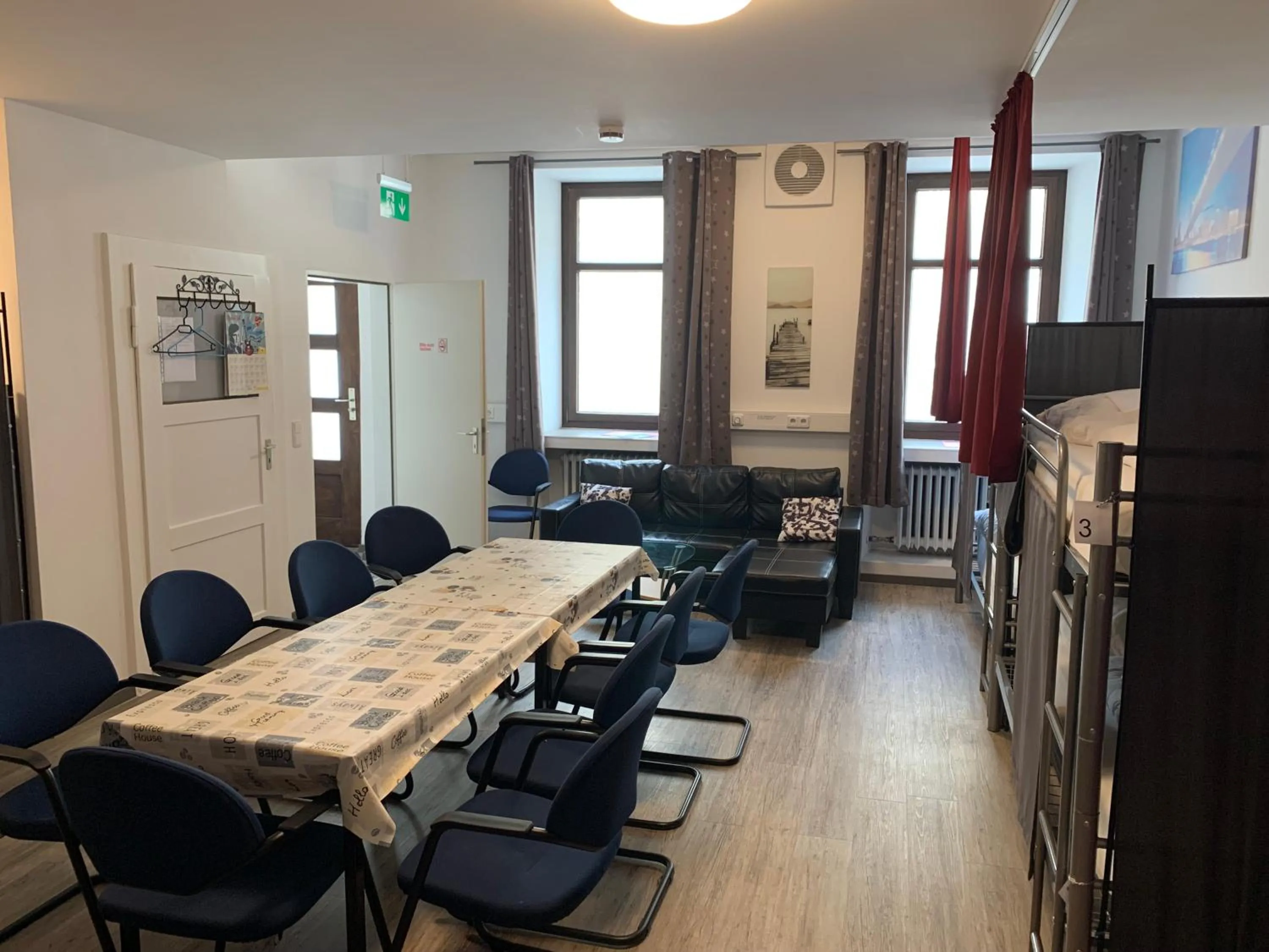 Photo of the whole room in Hostel am Ostentor