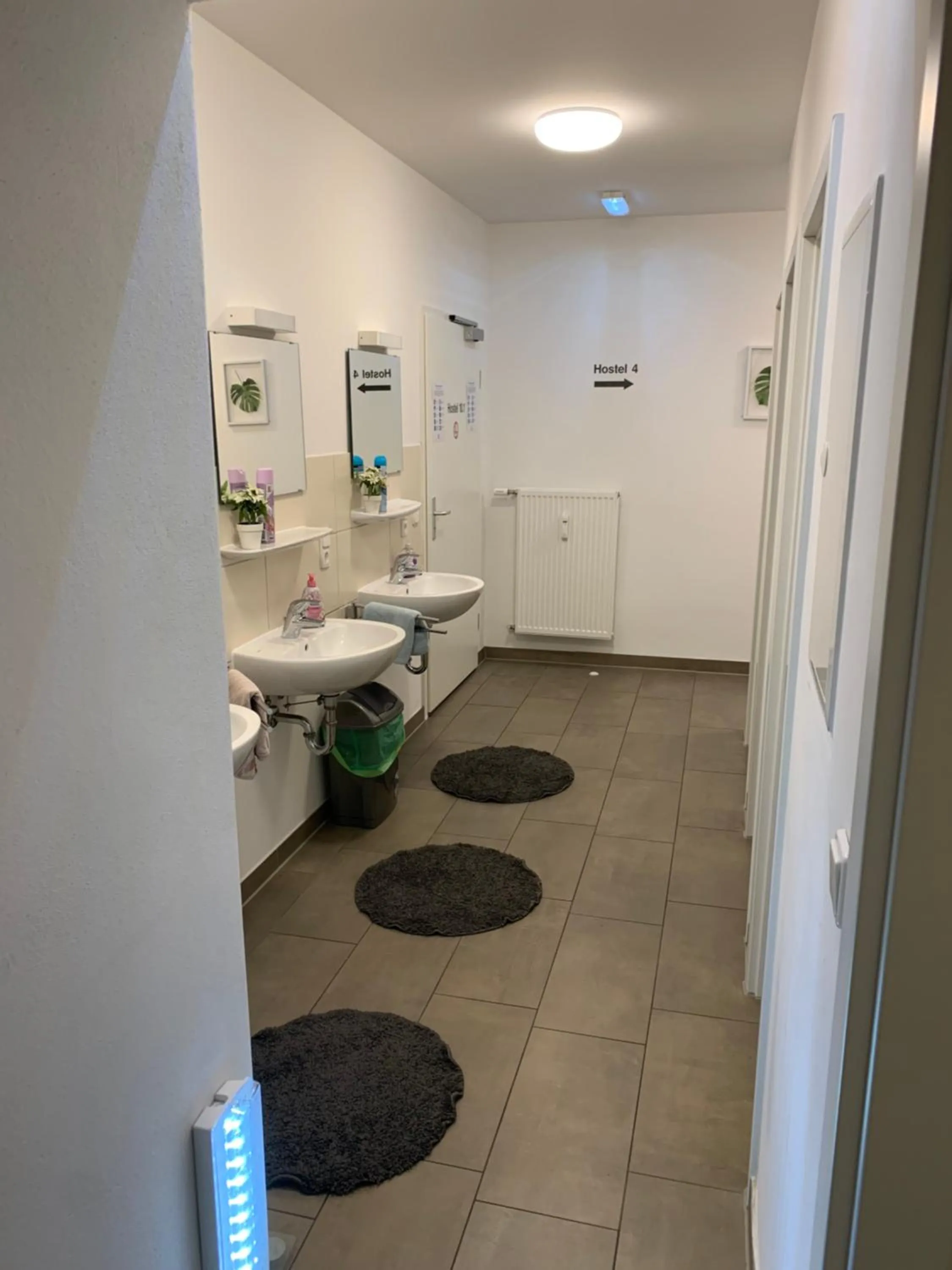 Shower in Hostel am Ostentor