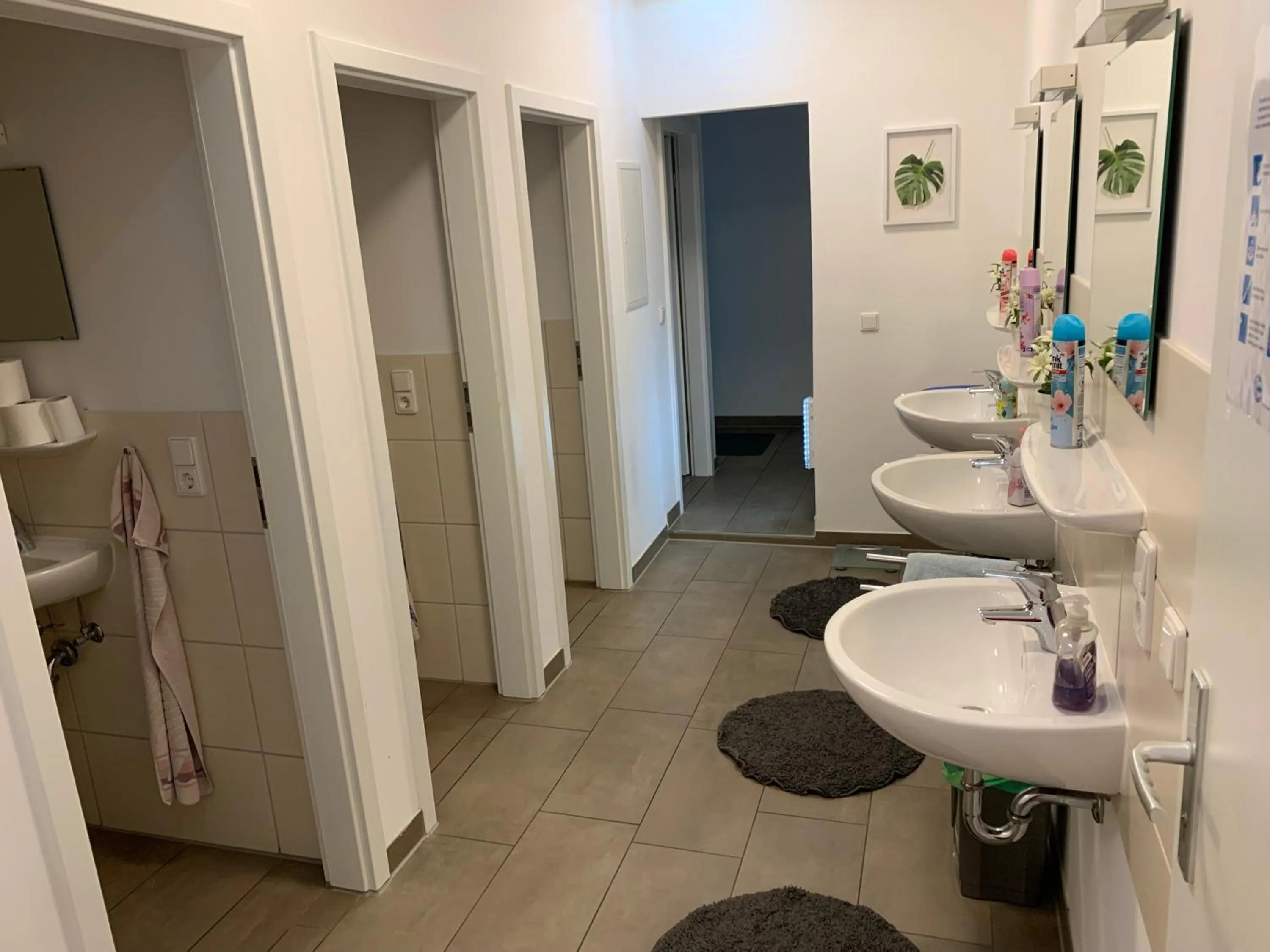 Shower in Hostel am Ostentor