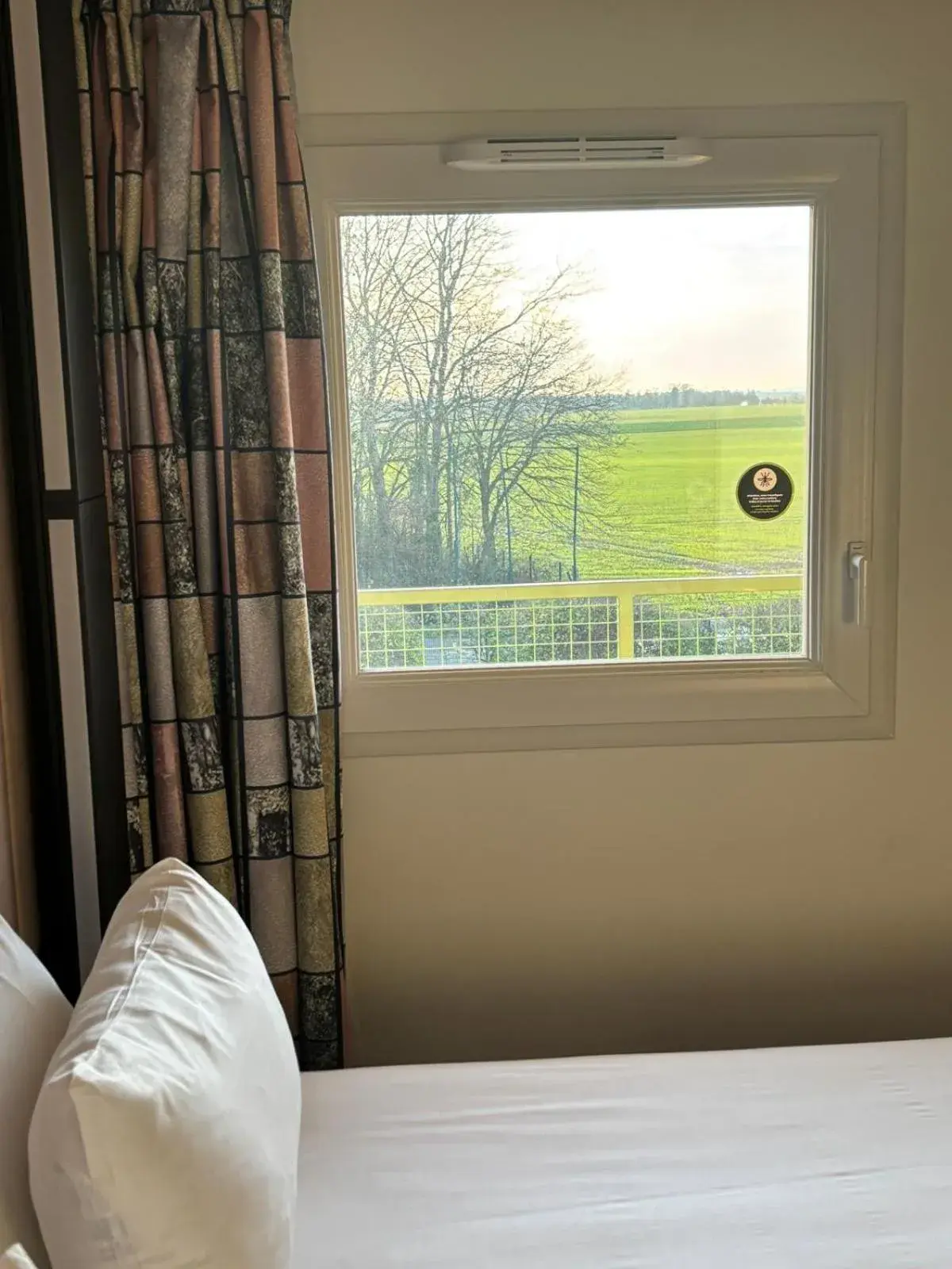 Bedroom, Bed in B&B HOTEL Saint-Witz Roissy Bedroom, Bed in B&B HOTEL Saint-Witz Roissy