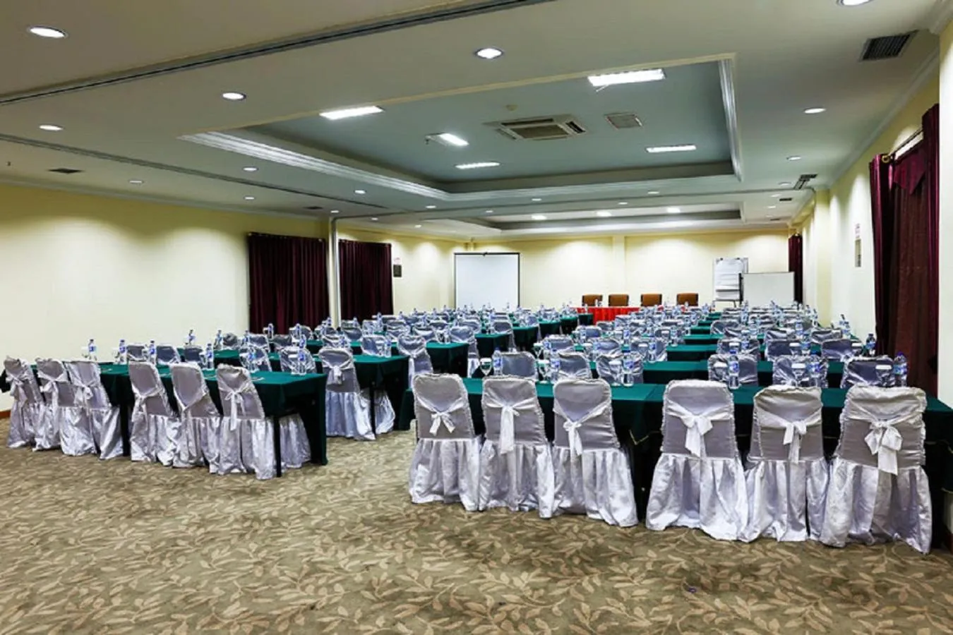 Meeting/conference room in Mega Anggrek Hotel Jakarta Slipi