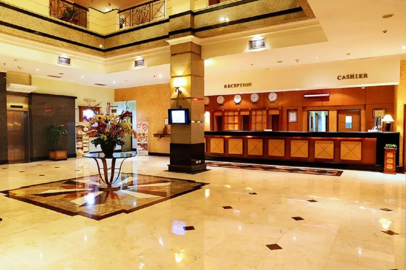 Lobby or reception in Mega Anggrek Hotel Jakarta Slipi Lobby or reception in Mega Anggrek Hotel Jakarta Slipi
