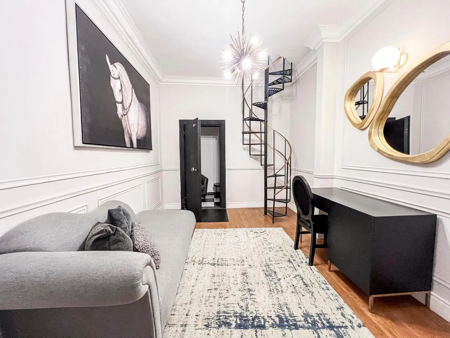 Seating area in Mansión E. Borbón