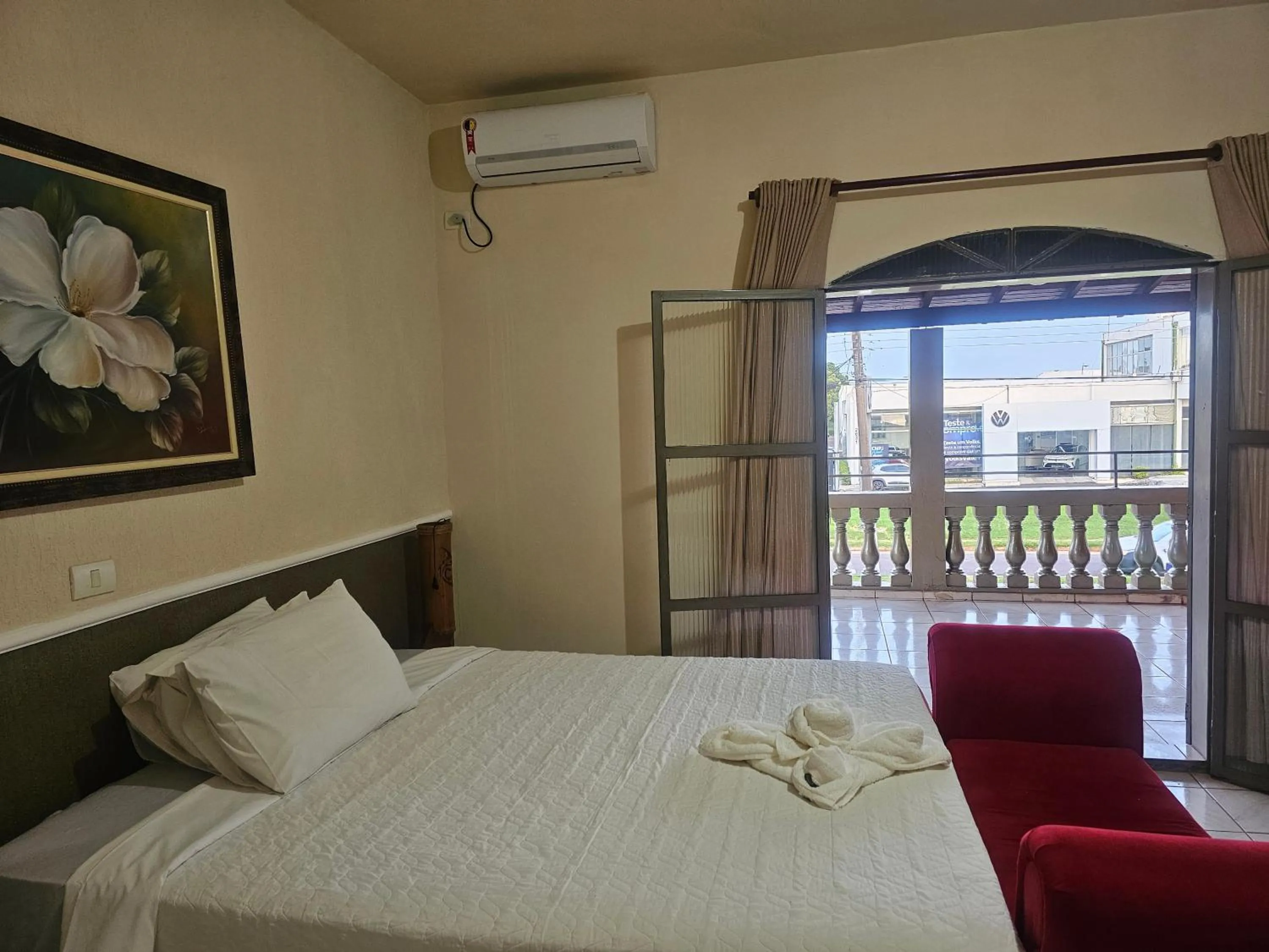 Bed in Esplanada Hotel