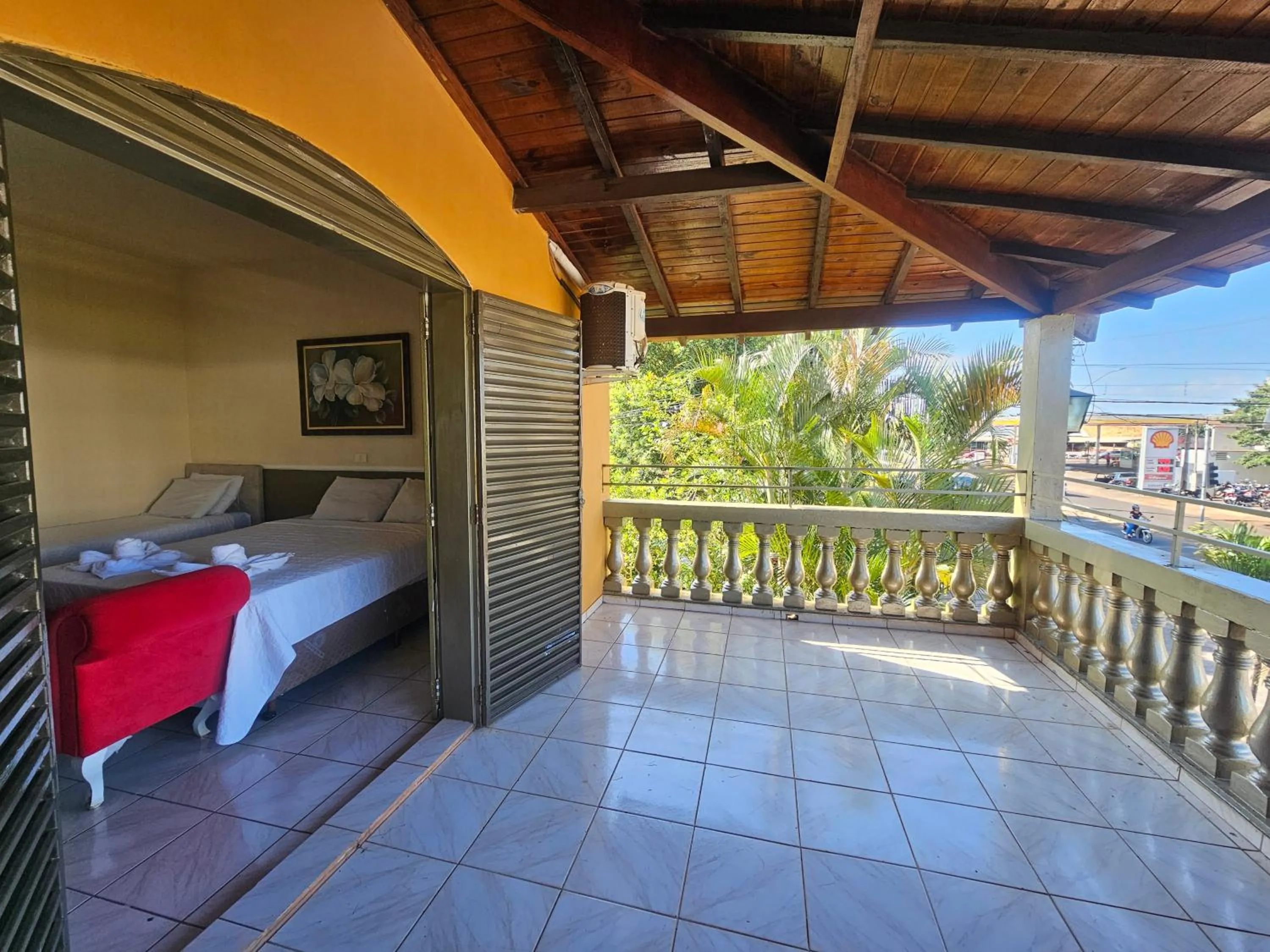 Bed in Esplanada Hotel