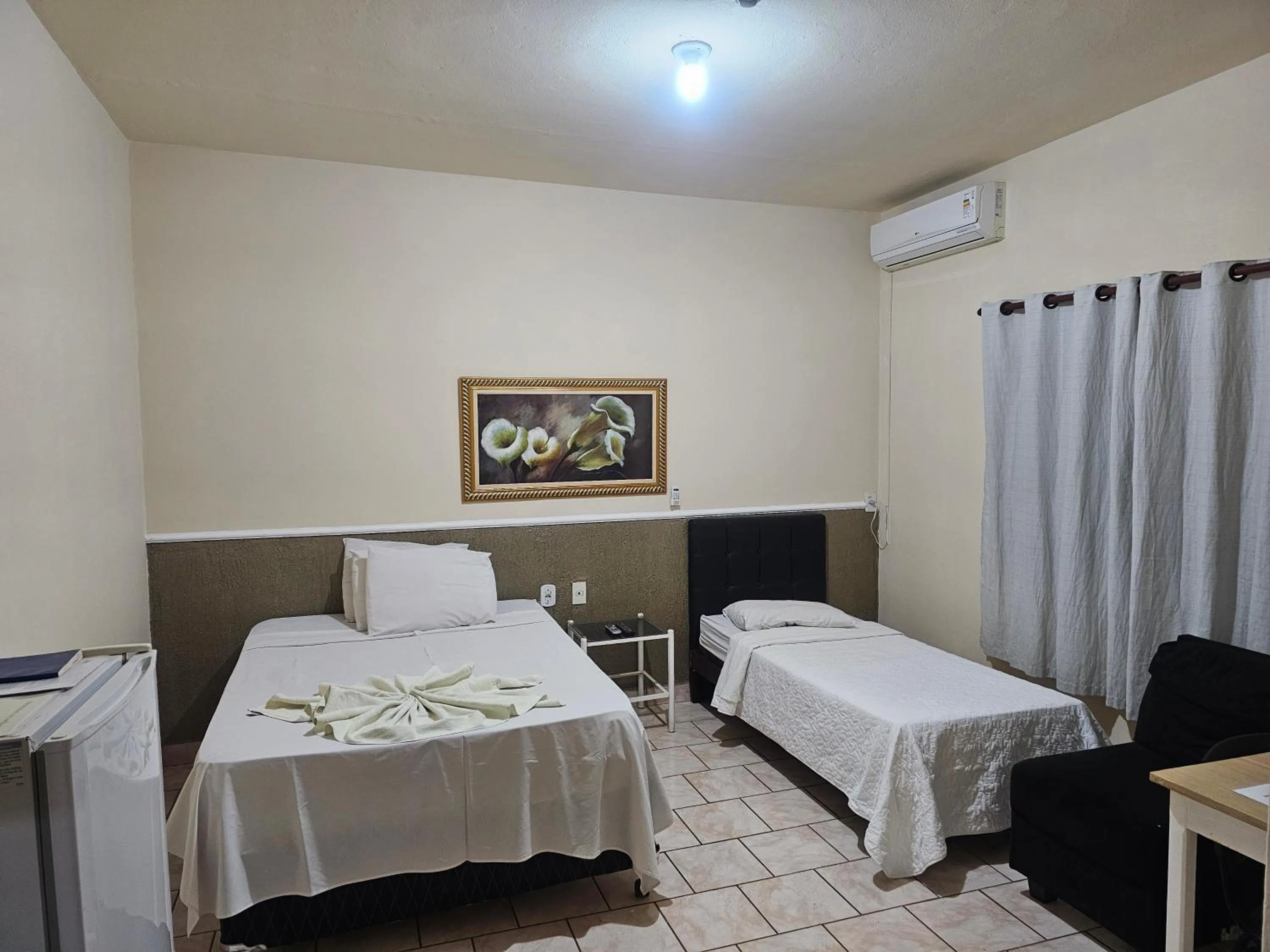 Bed in Esplanada Hotel