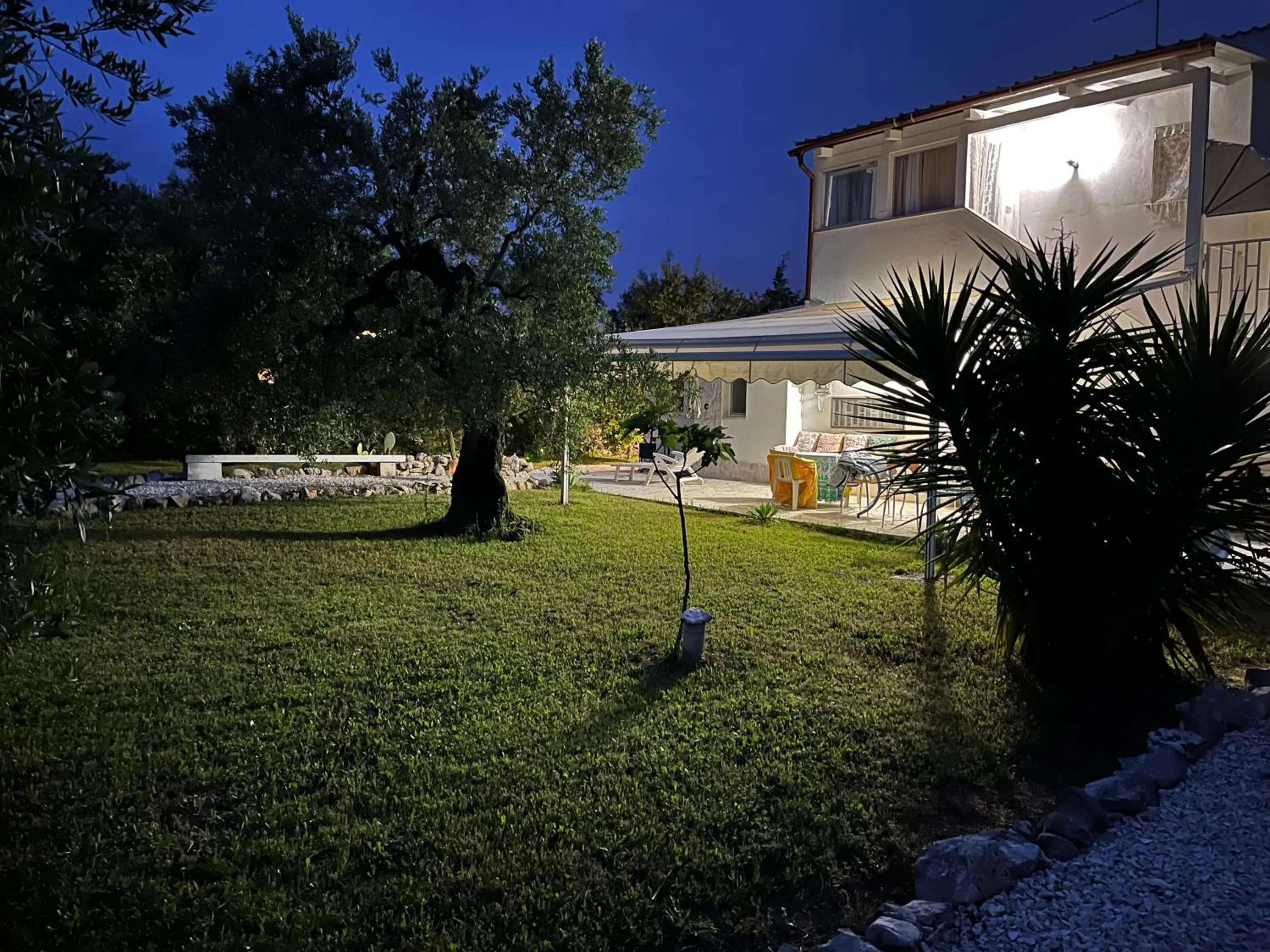 B&B Villa Mediterranea with parking space