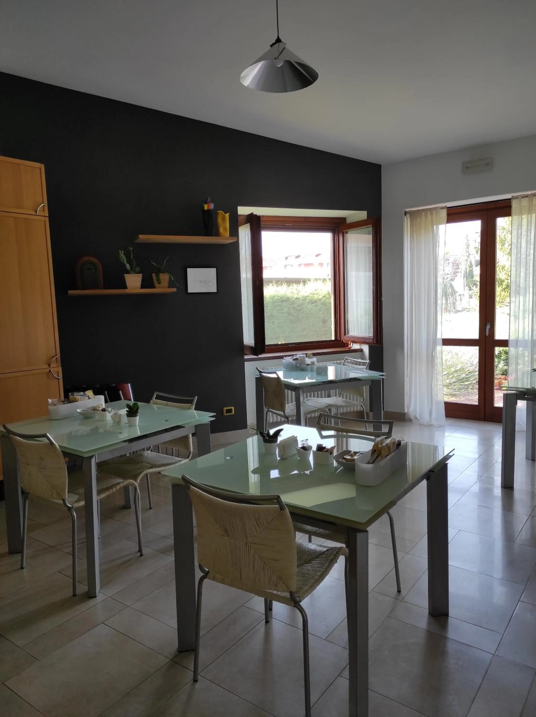 Kitchen or kitchenette in Il Melograno