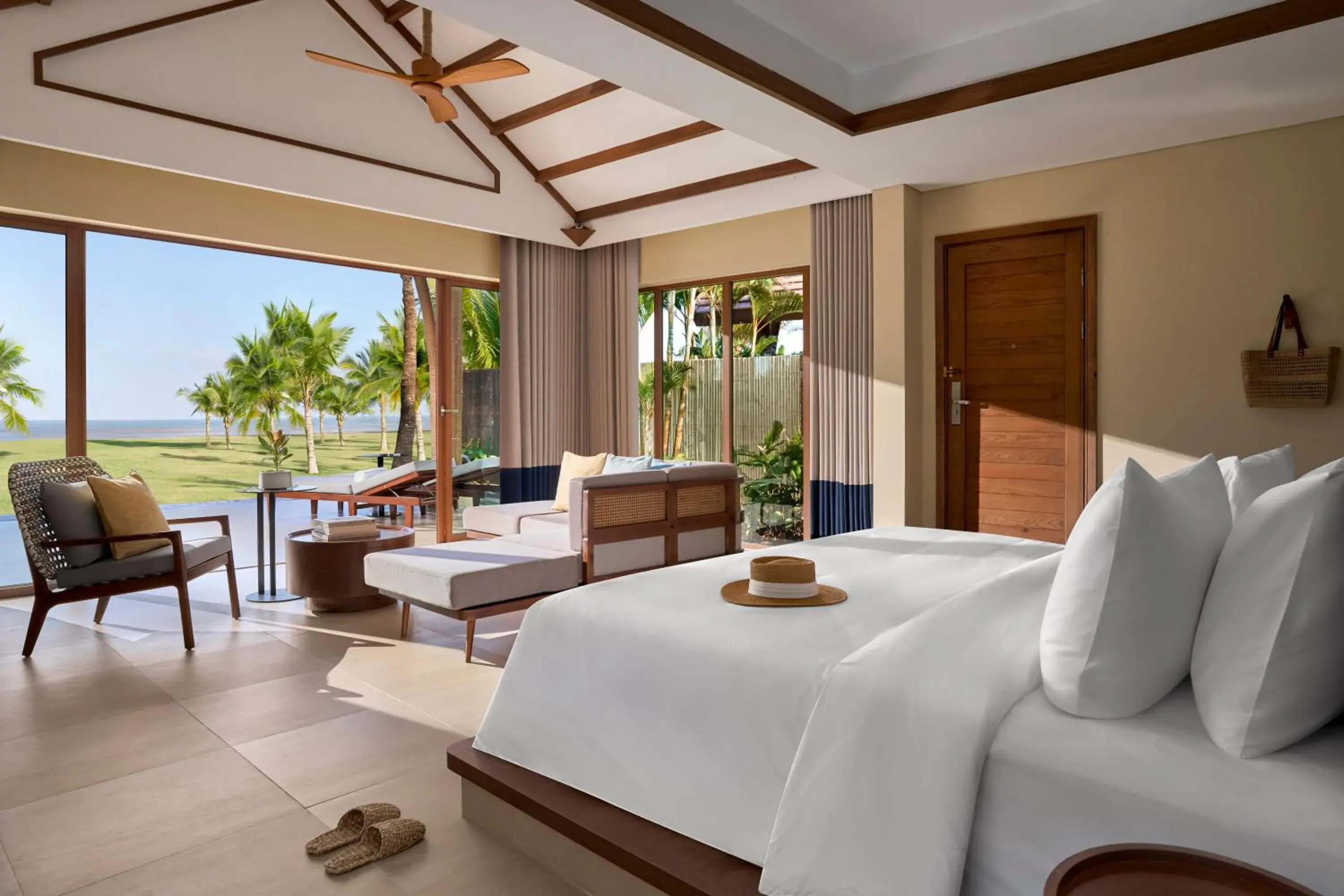 Three-Bedroom Villa with Beachfront and Outdoor Private Pool in voco Quang Binh Resort by IHG Three-Bedroom Villa with Beachfront and Outdoor Private Pool in voco Quang Binh Resort by IHG