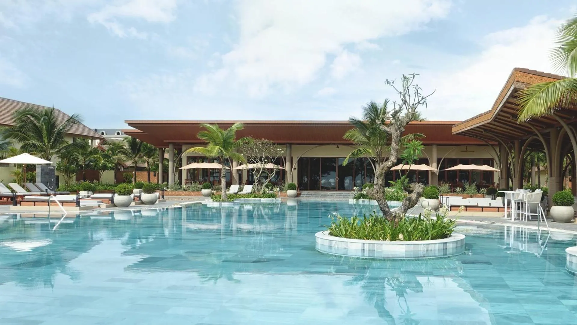 Swimming pool in voco Quang Binh Resort by IHG