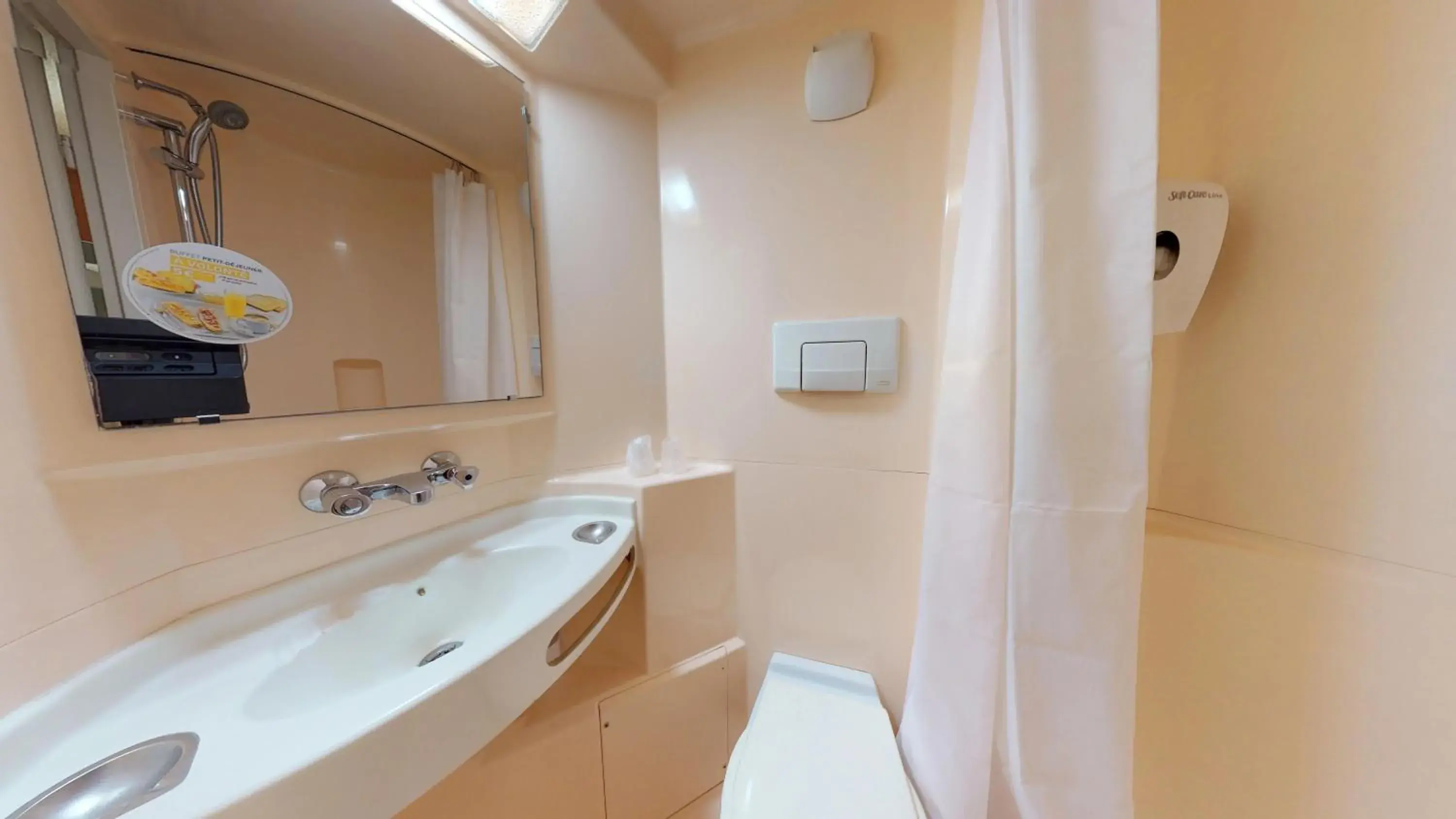 Shower, Bathroom in Premiere Classe Chantilly Sud Luzarches