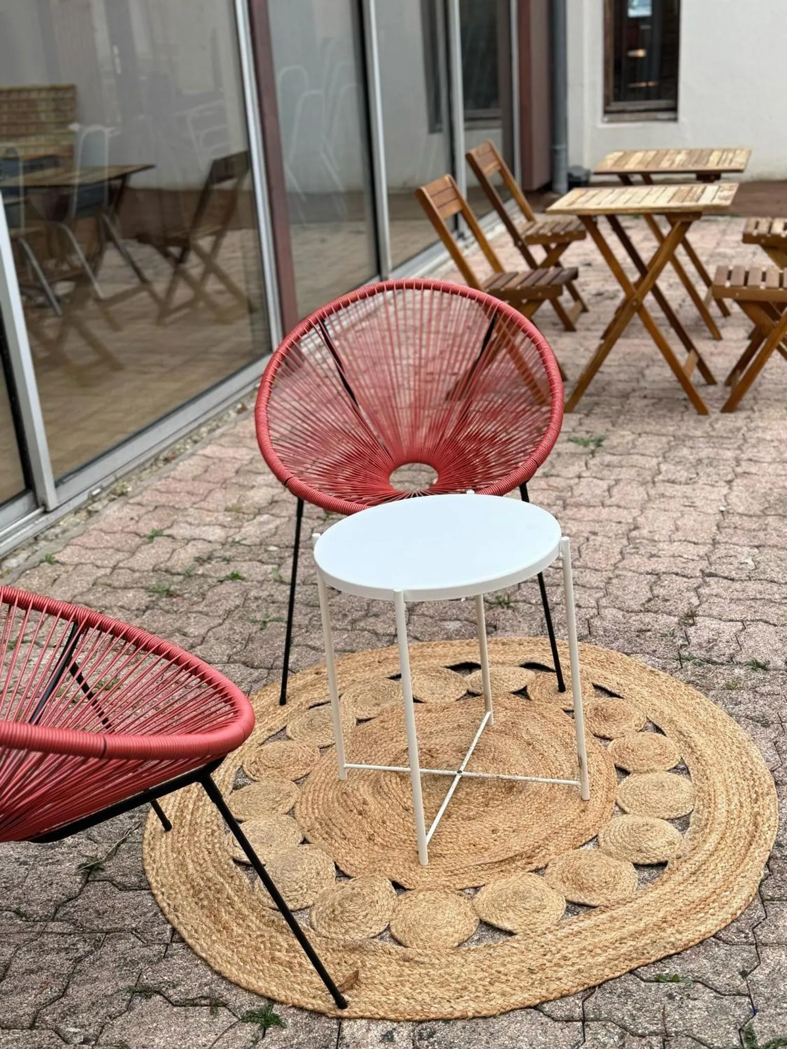 Patio in Kyriad Reims Est - Parc Expositions