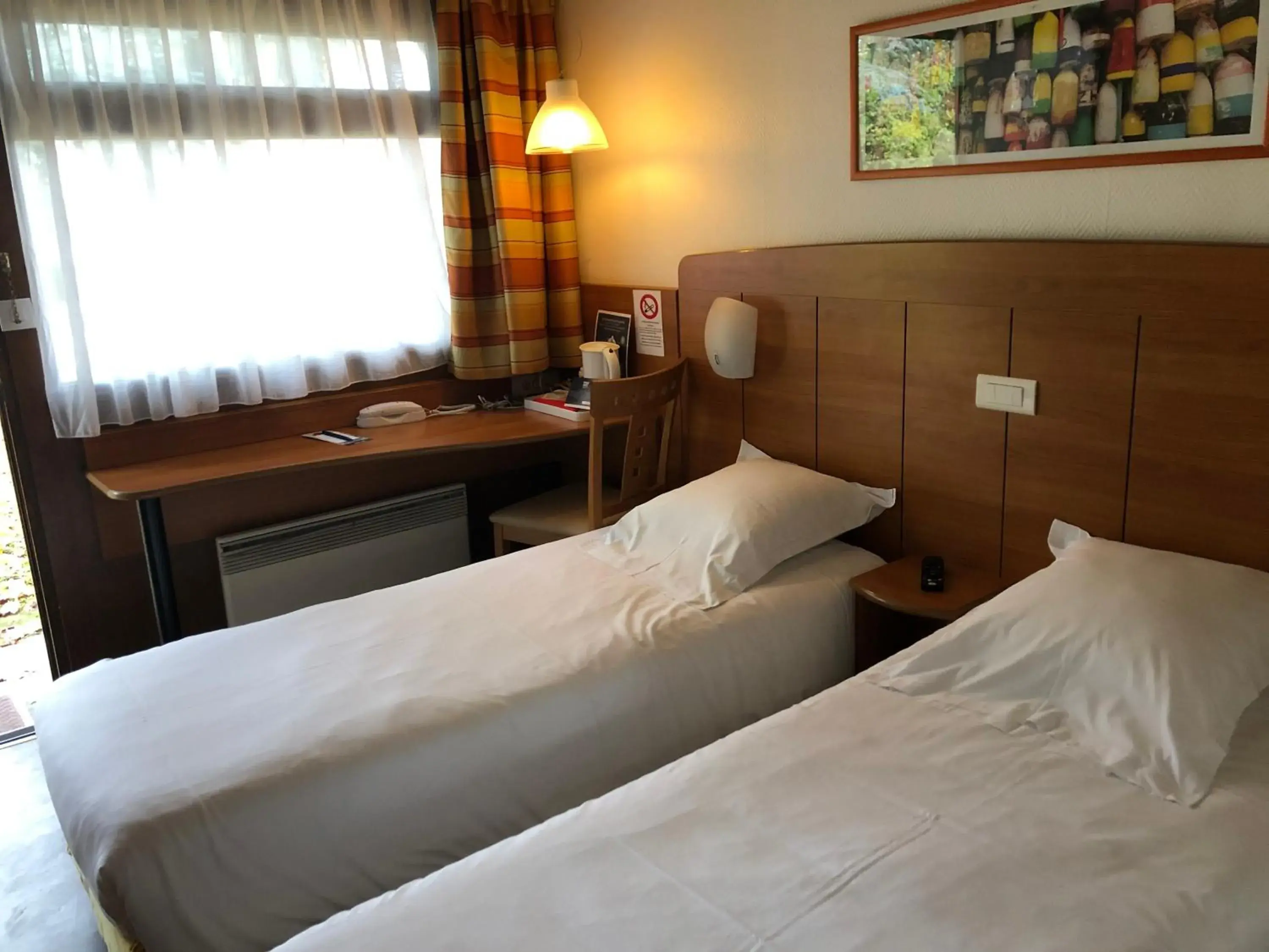 Bed in Kyriad Reims Est - Parc Expositions Bed in Kyriad Reims Est - Parc Expositions