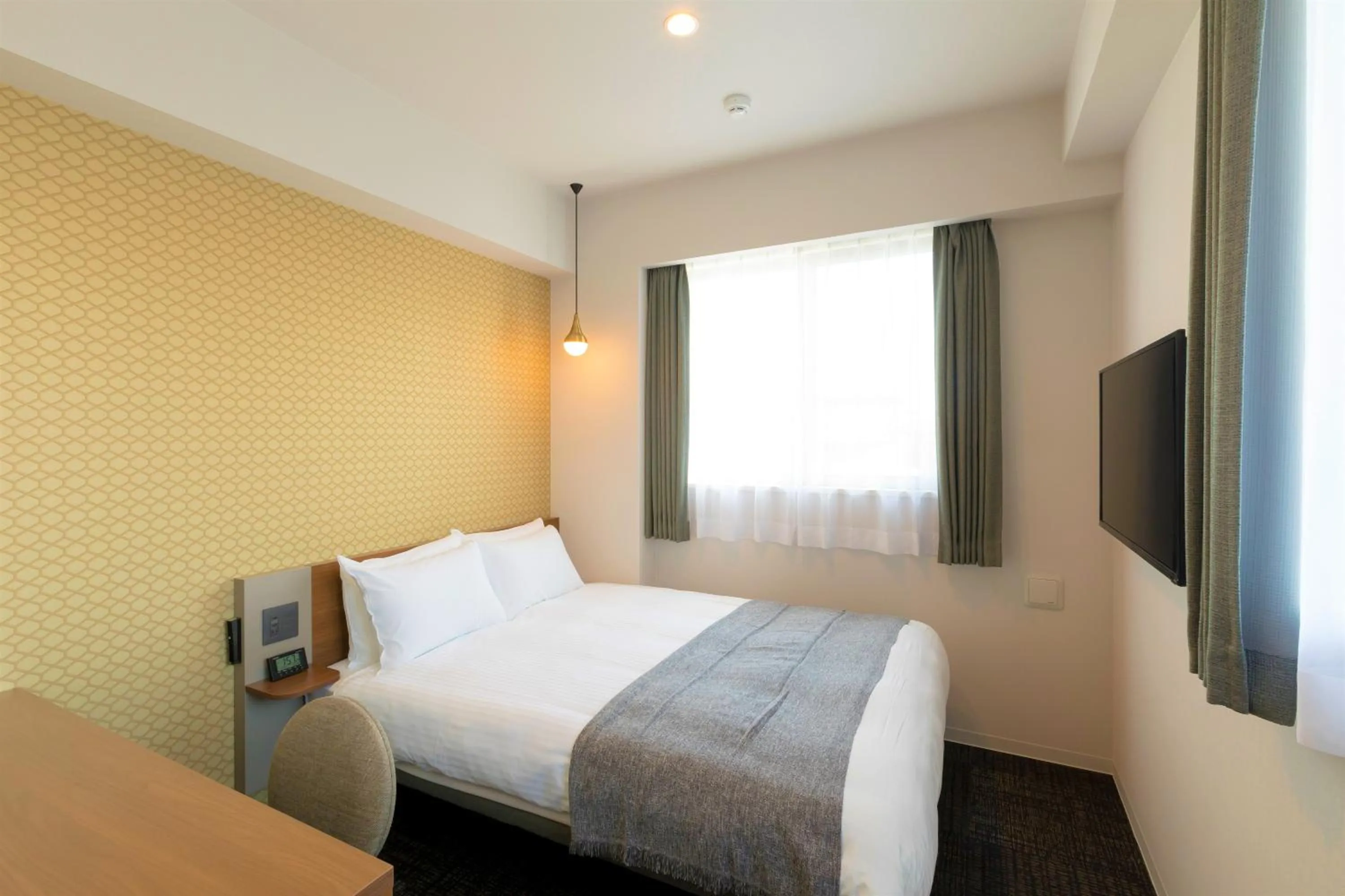 Photo of the whole room, Bed in M's Hotel Kyoto Station Taruya