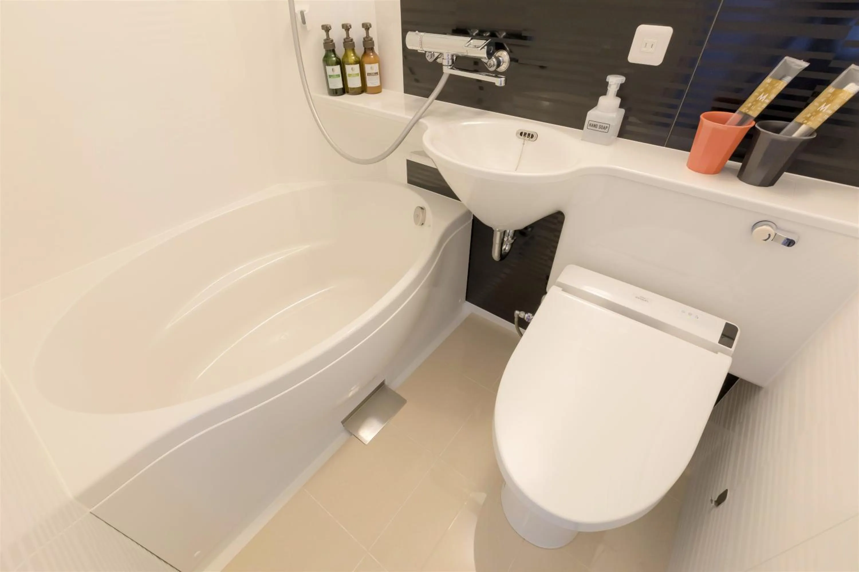 Bathroom in M's Hotel Kyoto Station Taruya