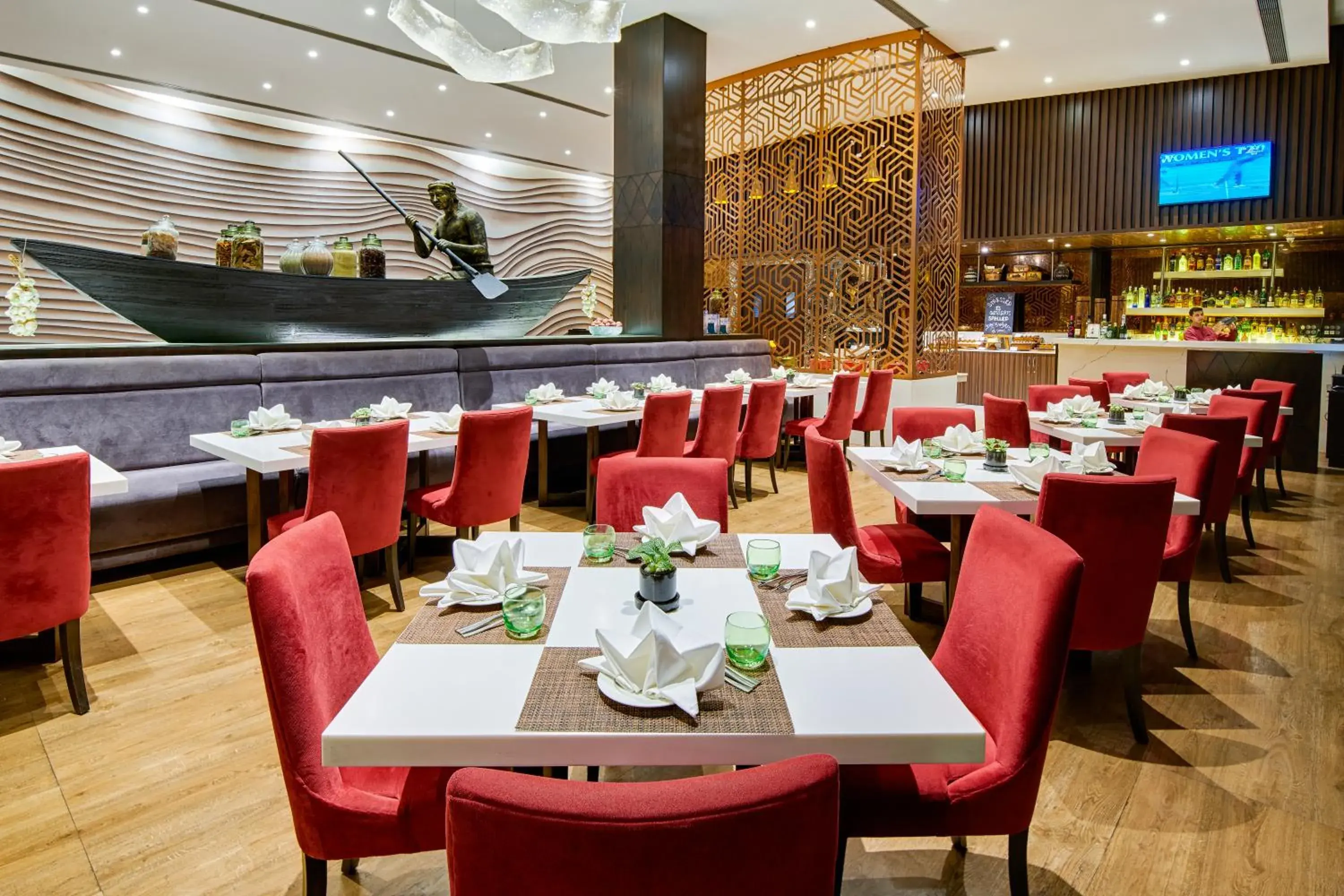 Restaurant/places to eat in Goldfinch Hotel Mumbai Restaurant/places to eat in Goldfinch Hotel Mumbai