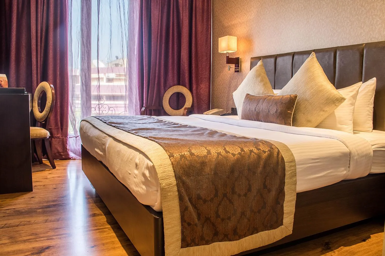 Bed in Goldfinch Hotel Mumbai