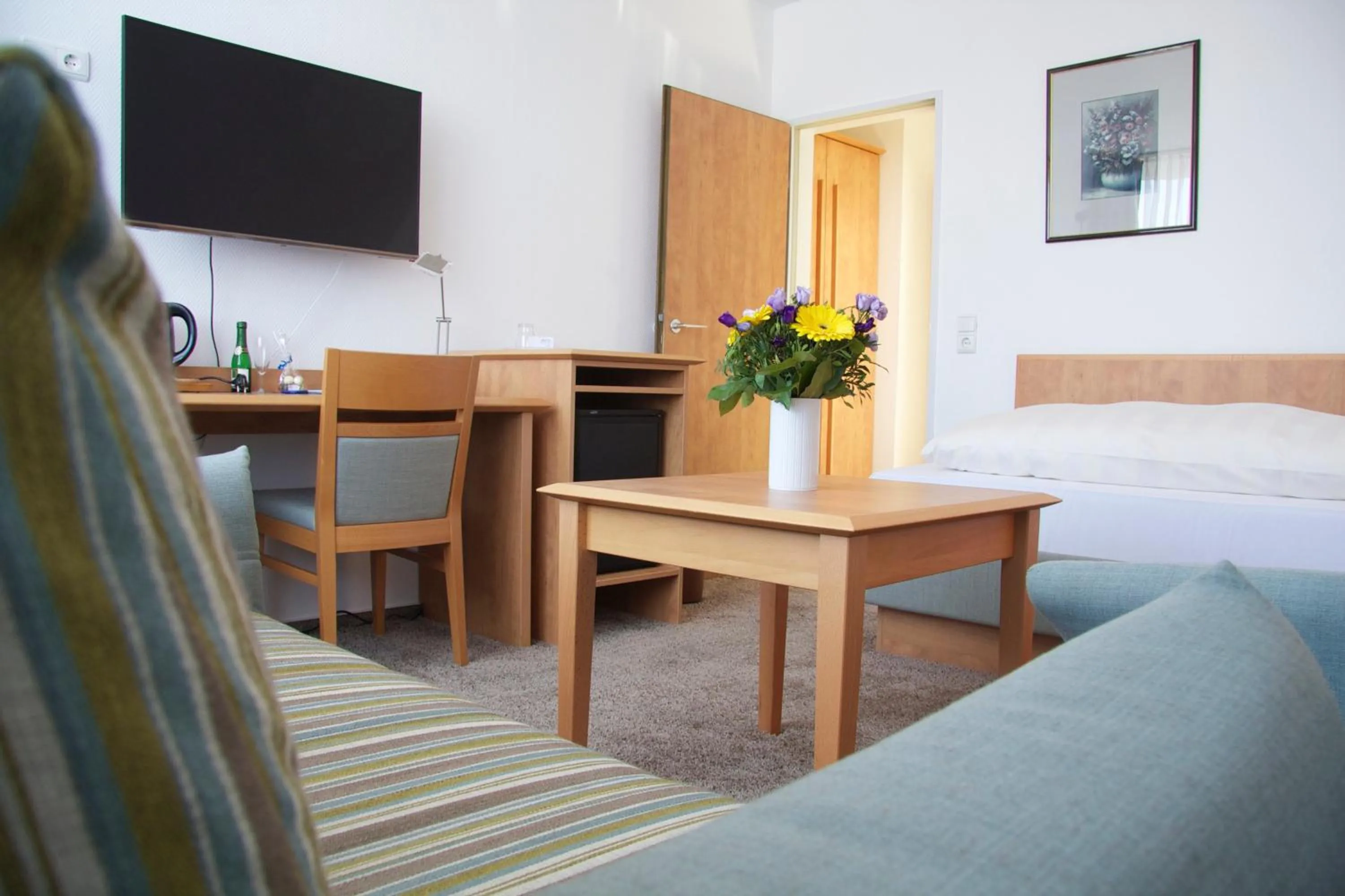 Photo of the whole room, Bed in Hotel Flörke