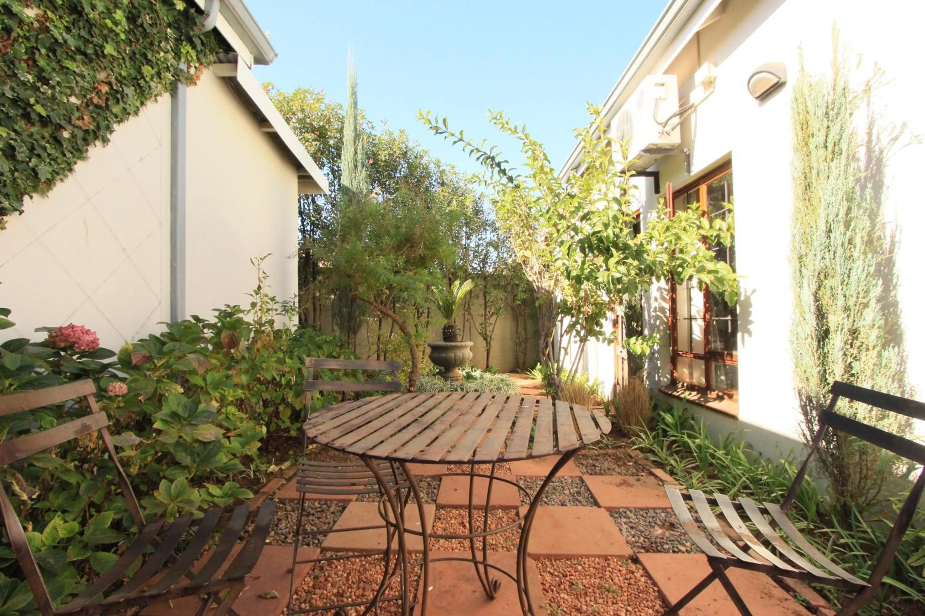 Facade/entrance in Villa Jana Guesthouse