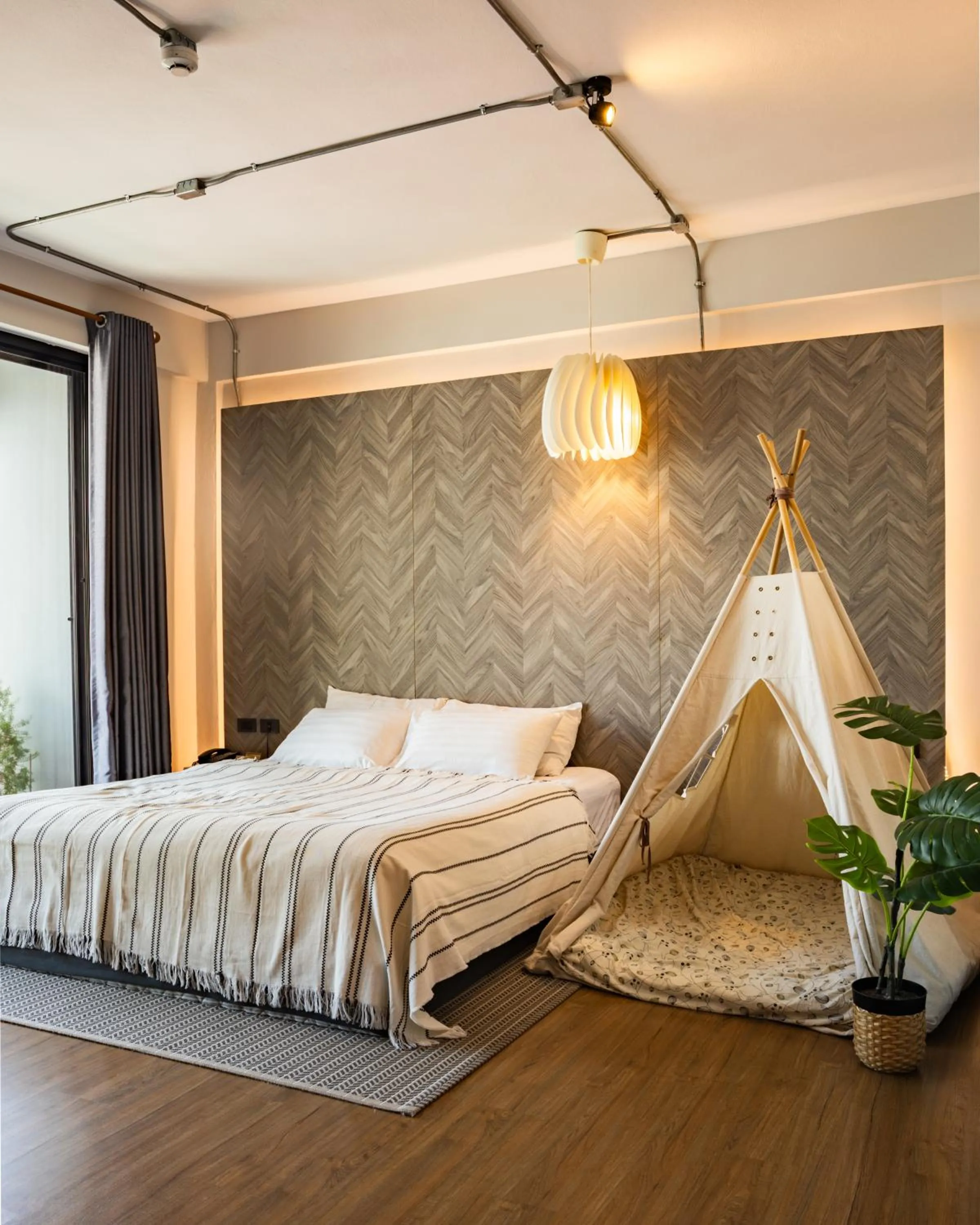 Bed in The Brown Hotel