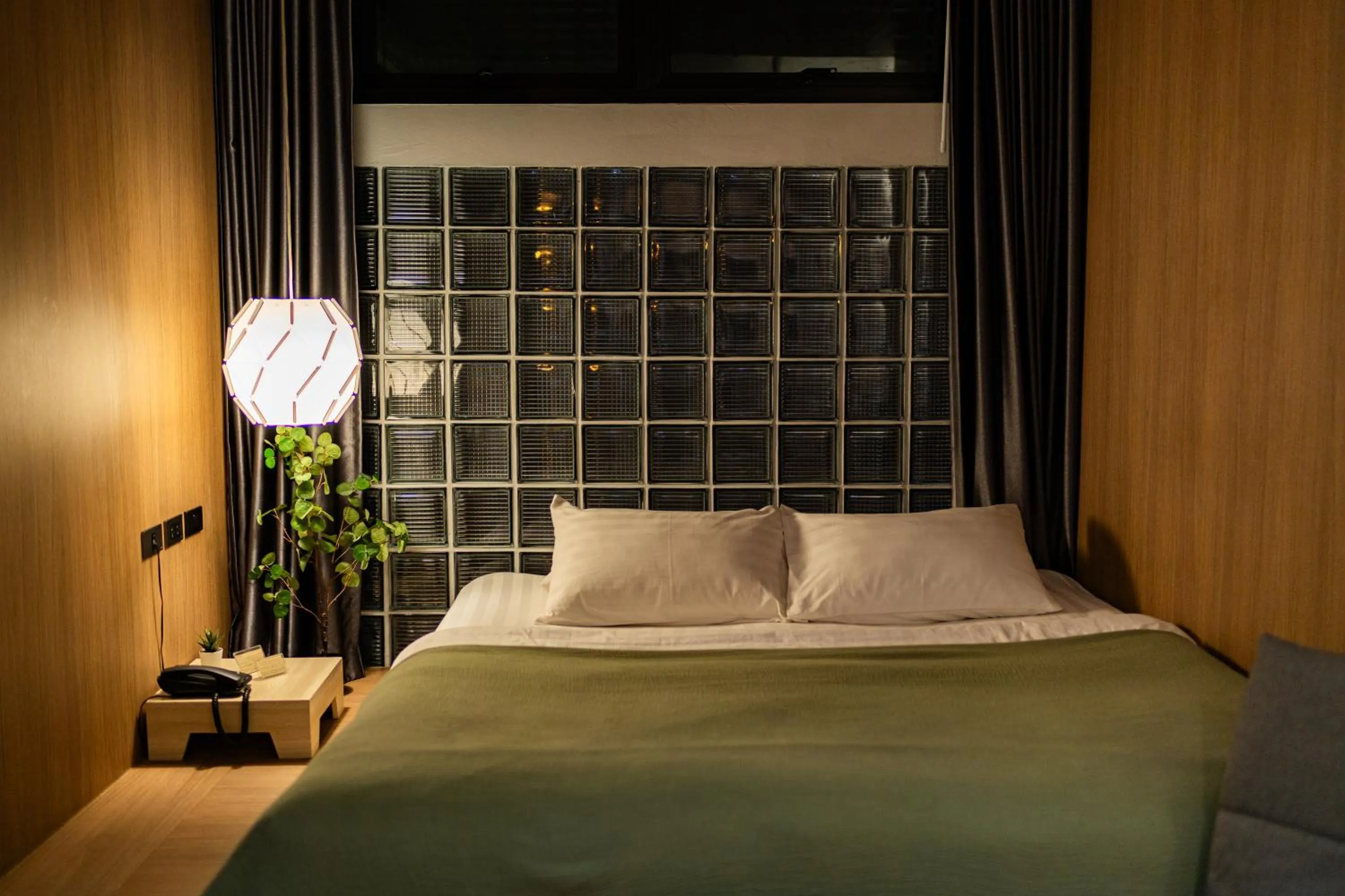 Bed in The Brown Hotel