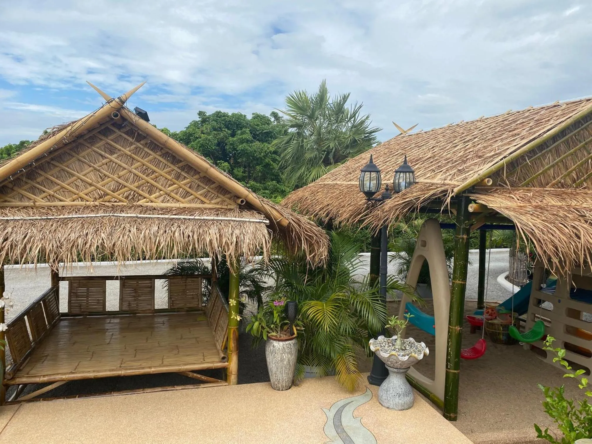 Property Building in SB Holiday Resort - Chiang Mai