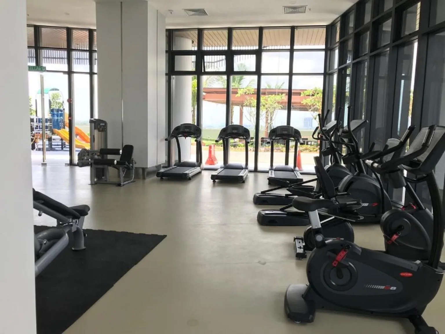 Almas Suites Puteri Harbour