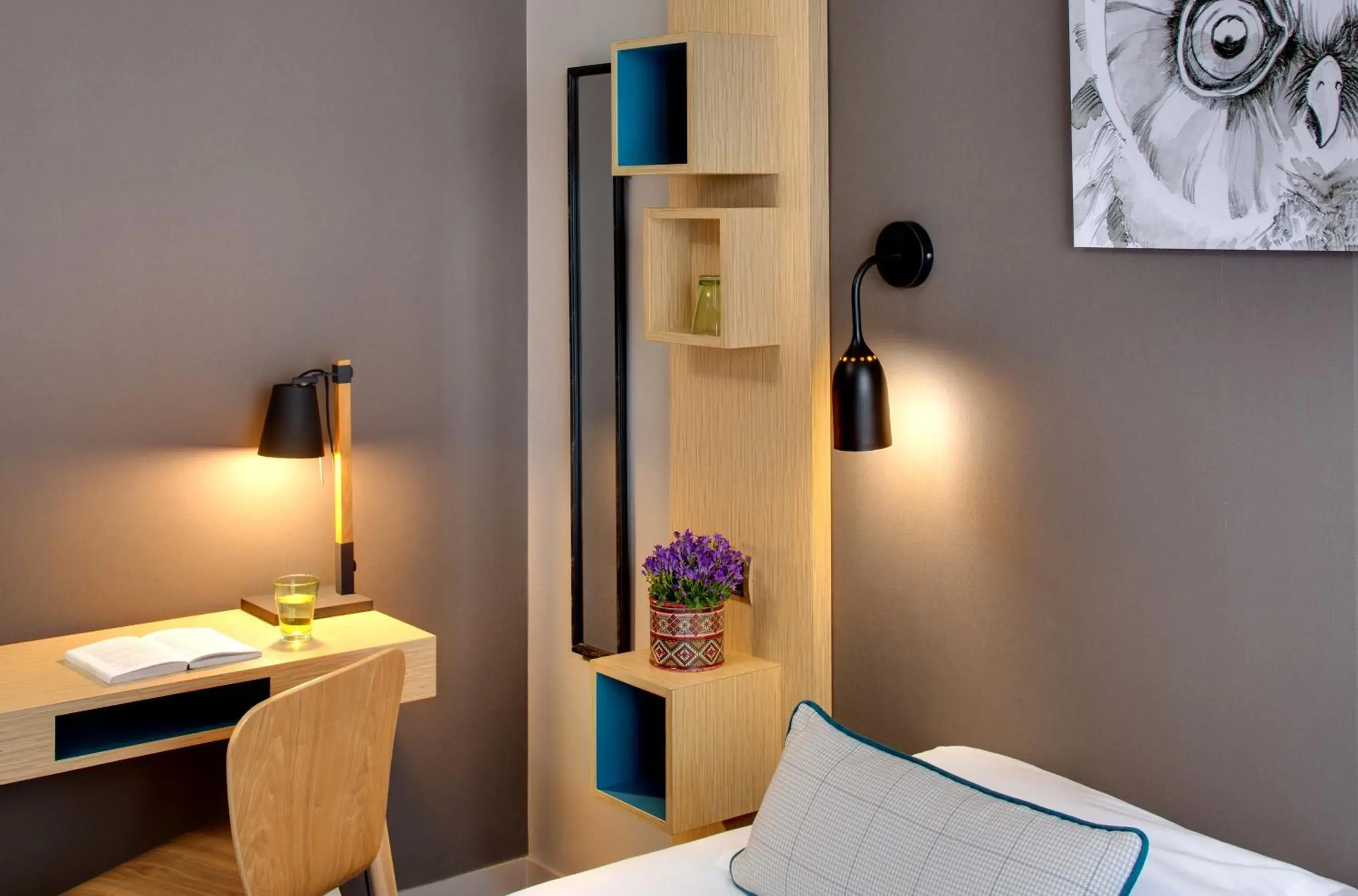 Bed in Chouette Hotel Bed in Chouette Hotel