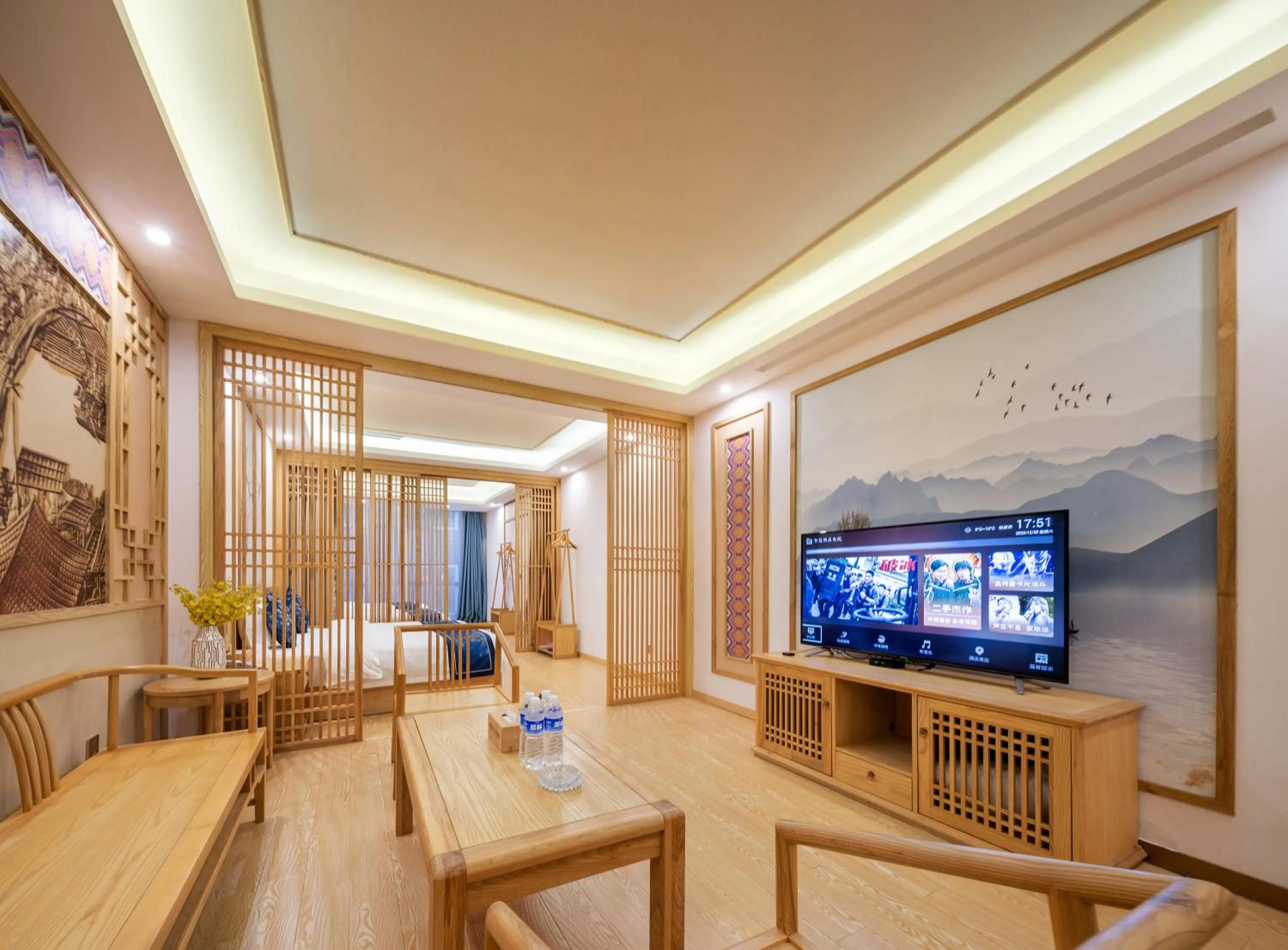 Quadruple Room with Private Bathroom in Zhangjiajie DreamWay Hotel-Free airport-Zhangjiajie high-speed rail pick-up and drop-off service
