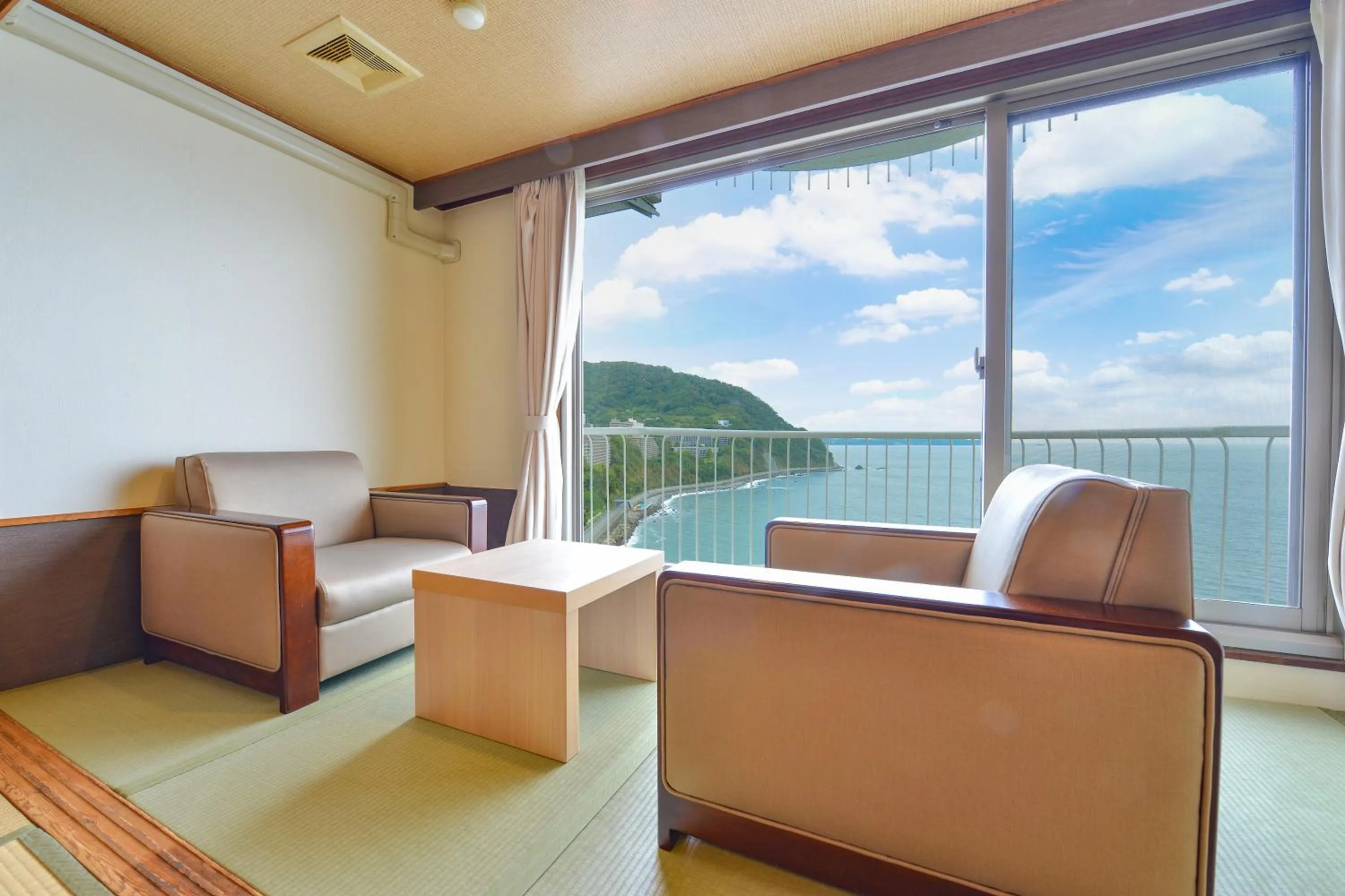 Photo of the whole room in Ooedo Onsen Monogatari Hotel Suiyotei