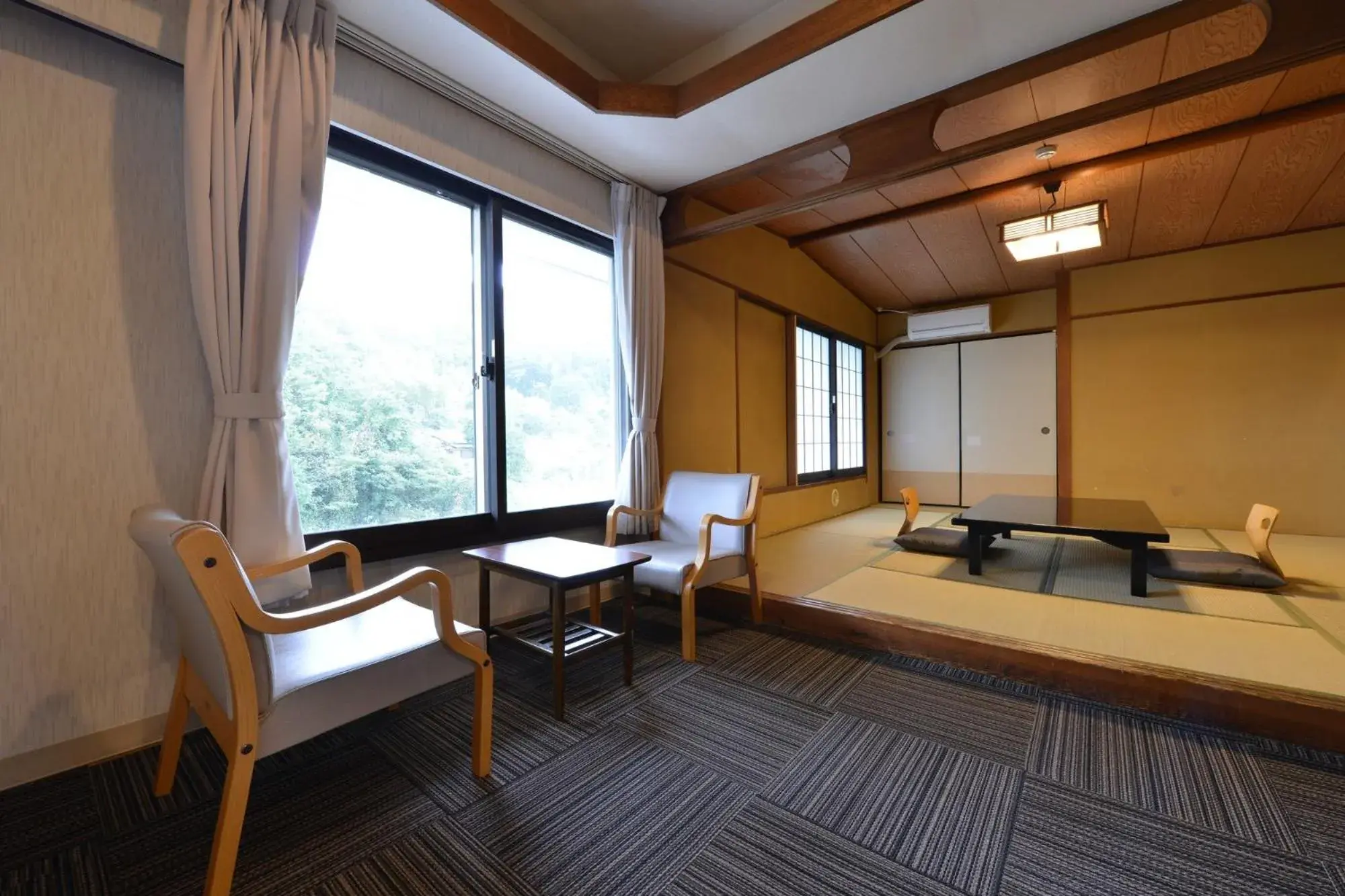 Photo of the whole room, Bed in Ooedo Onsen Monogatari Hotel Suiyotei Photo of the whole room, Bed in Ooedo Onsen Monogatari Hotel Suiyotei