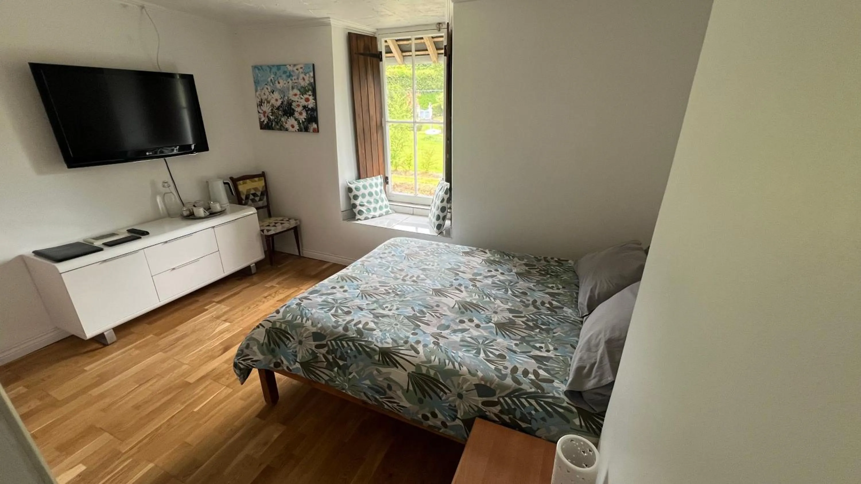 Bed in Chez Thomas 7 Route du Monde Ancien