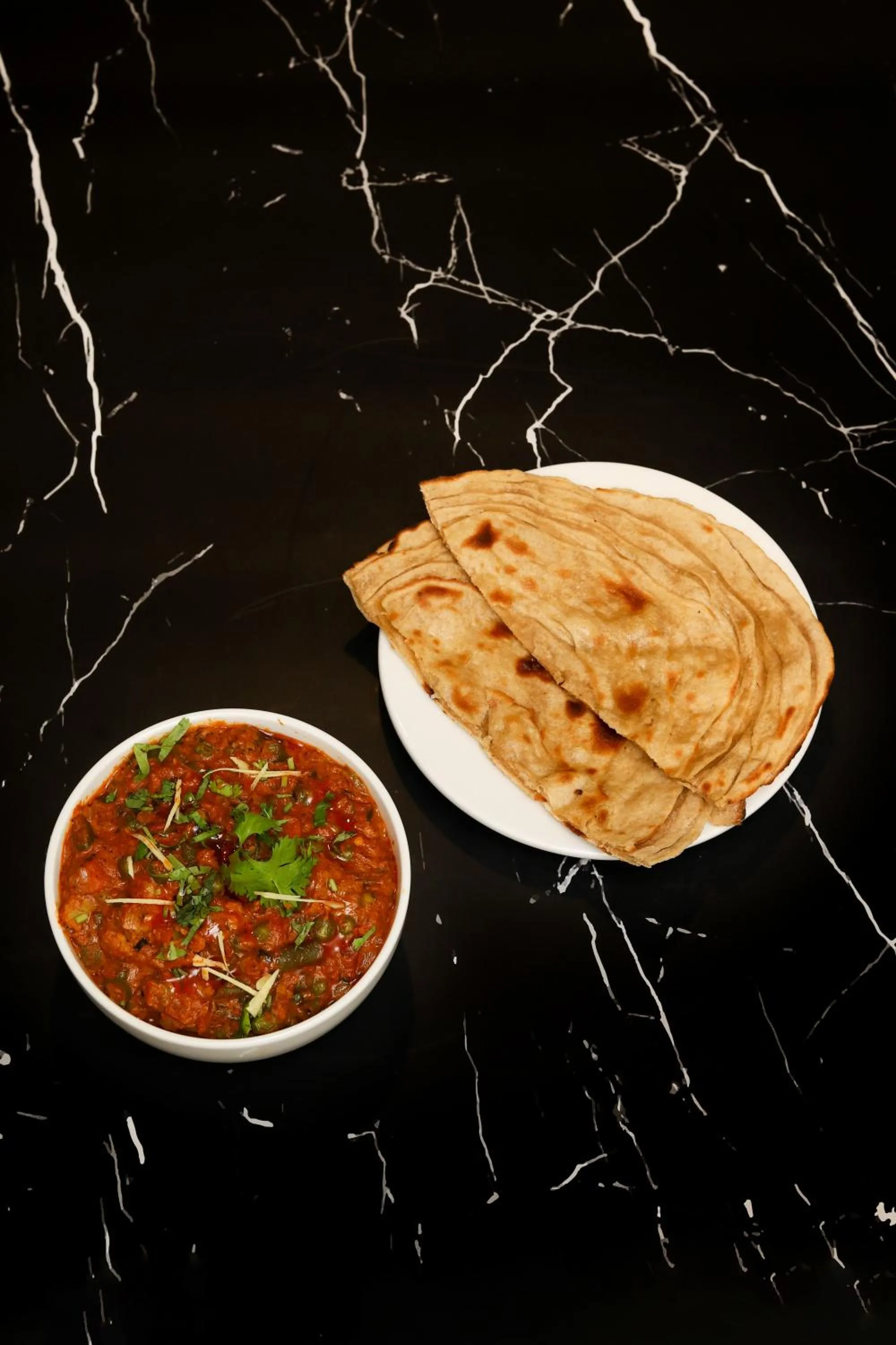 Food and drinks in Lemon Tree Hotel Bhopal