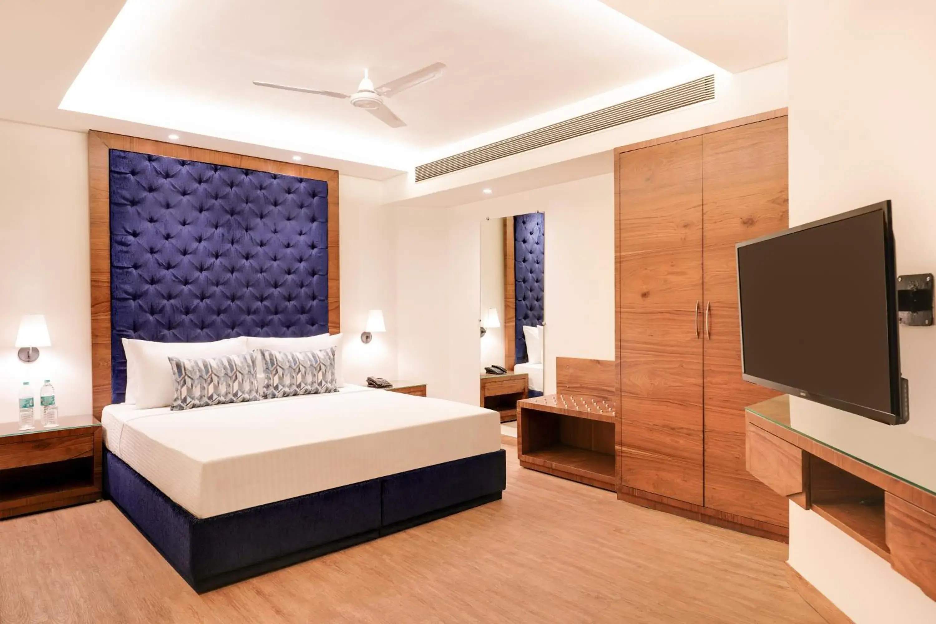 Double Room - single occupancy in Lemon Tree Hotel Bhopal Double Room - single occupancy in Lemon Tree Hotel Bhopal