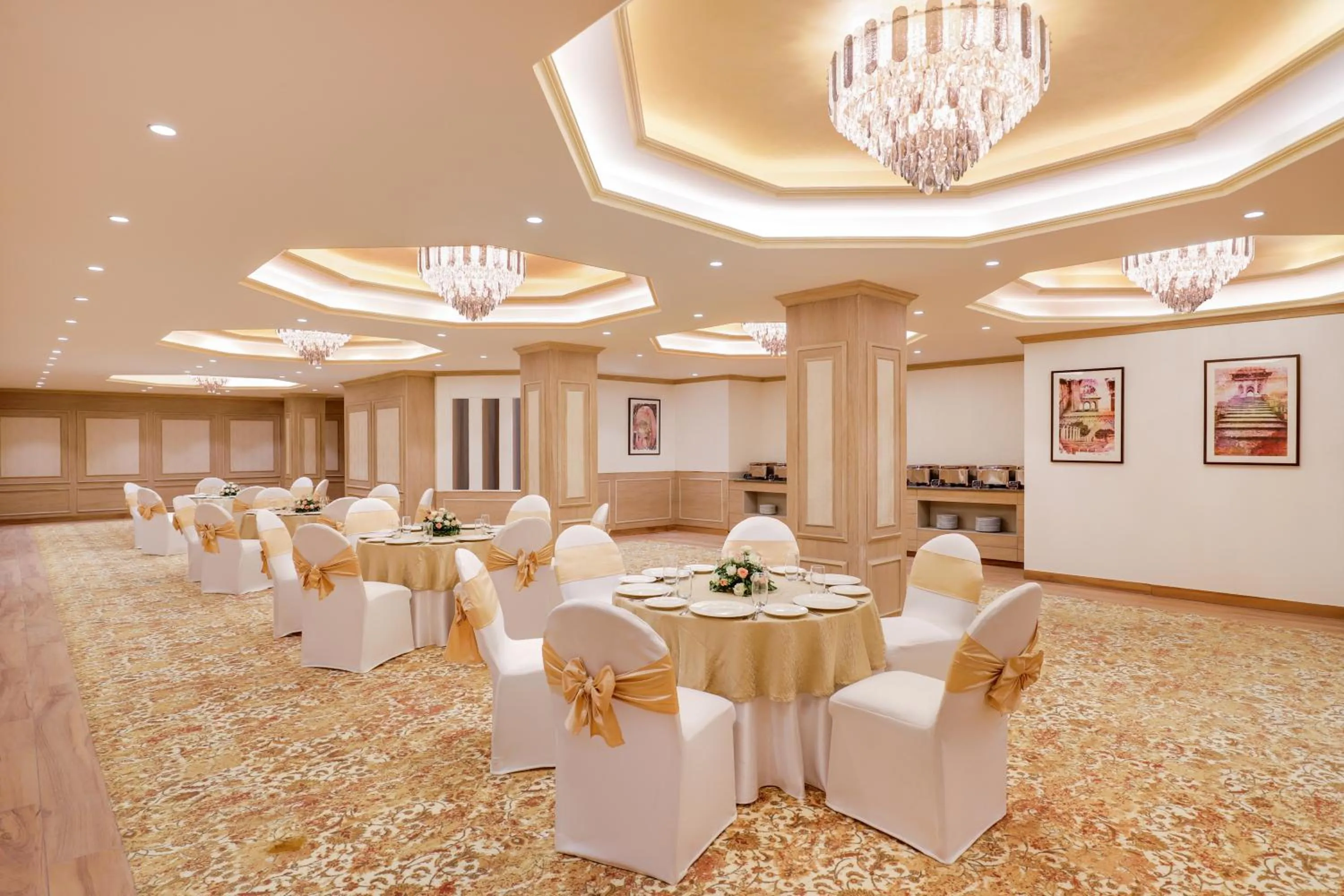 Banquet/Function facilities in Lemon Tree Hotel Bhopal