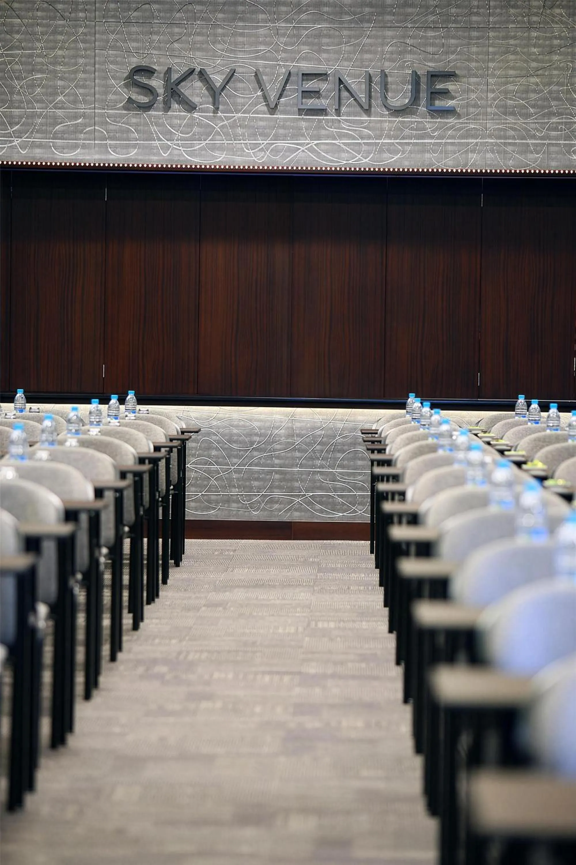 Meeting/conference room in Southern Sun Elangeni & Maharani