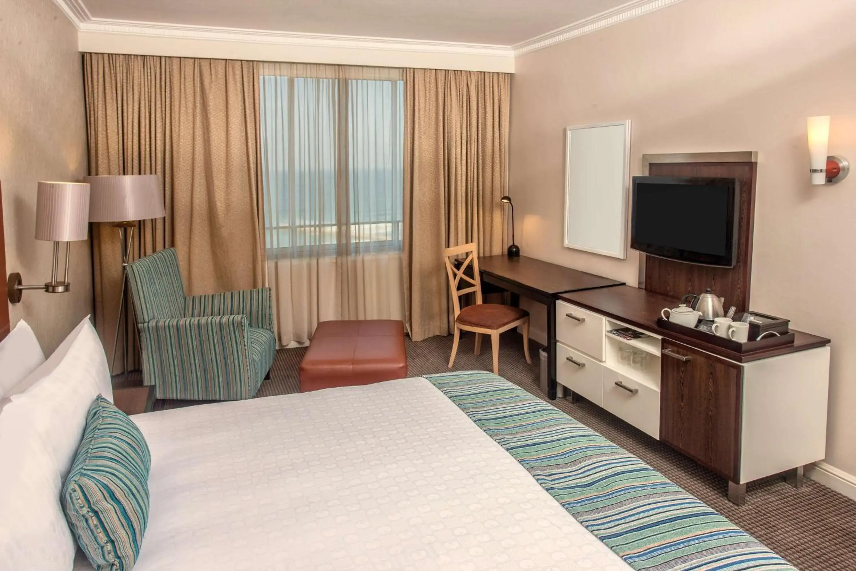 Bedroom, Bed in Southern Sun Elangeni & Maharani Bedroom, Bed in Southern Sun Elangeni & Maharani