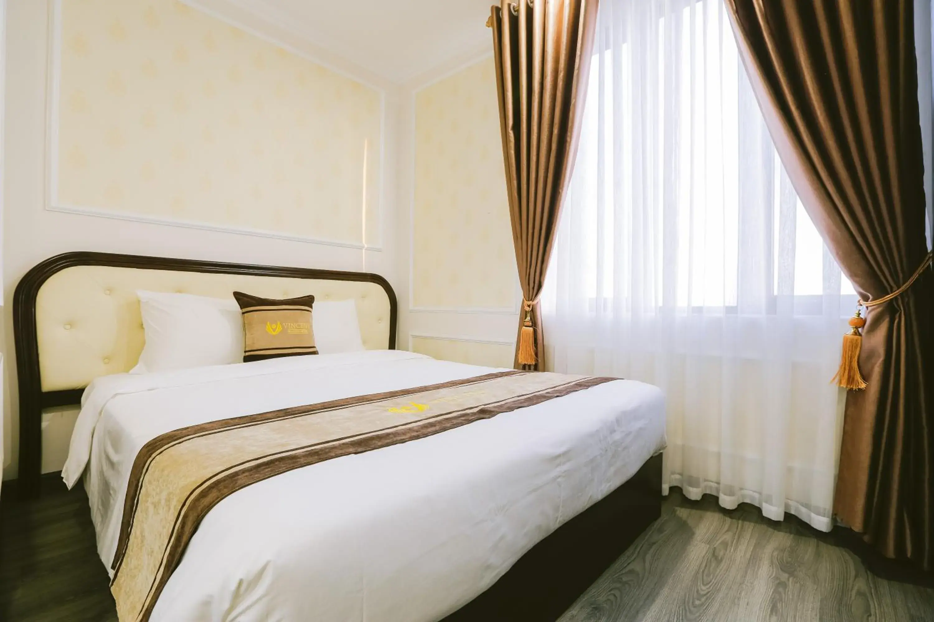 Double or Twin Room with Sea View in Vincent Halong Hotel Double or Twin Room with Sea View in Vincent Halong Hotel