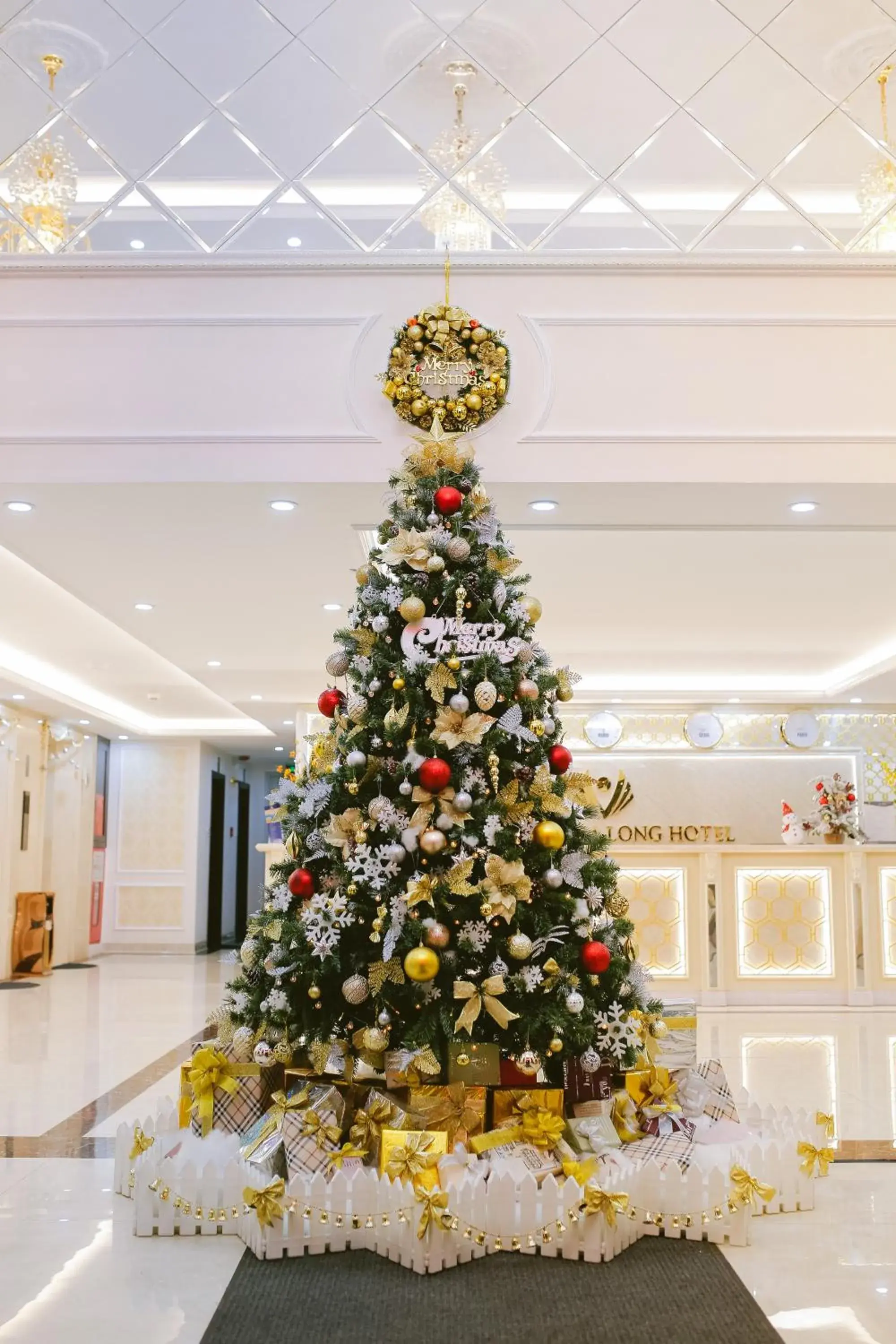 Lobby or reception in Vincent Halong Hotel Lobby or reception in Vincent Halong Hotel