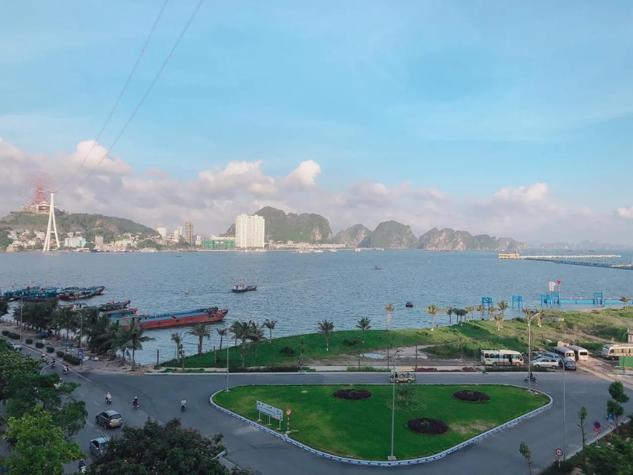 Nearby landmark in Vincent Halong Hotel