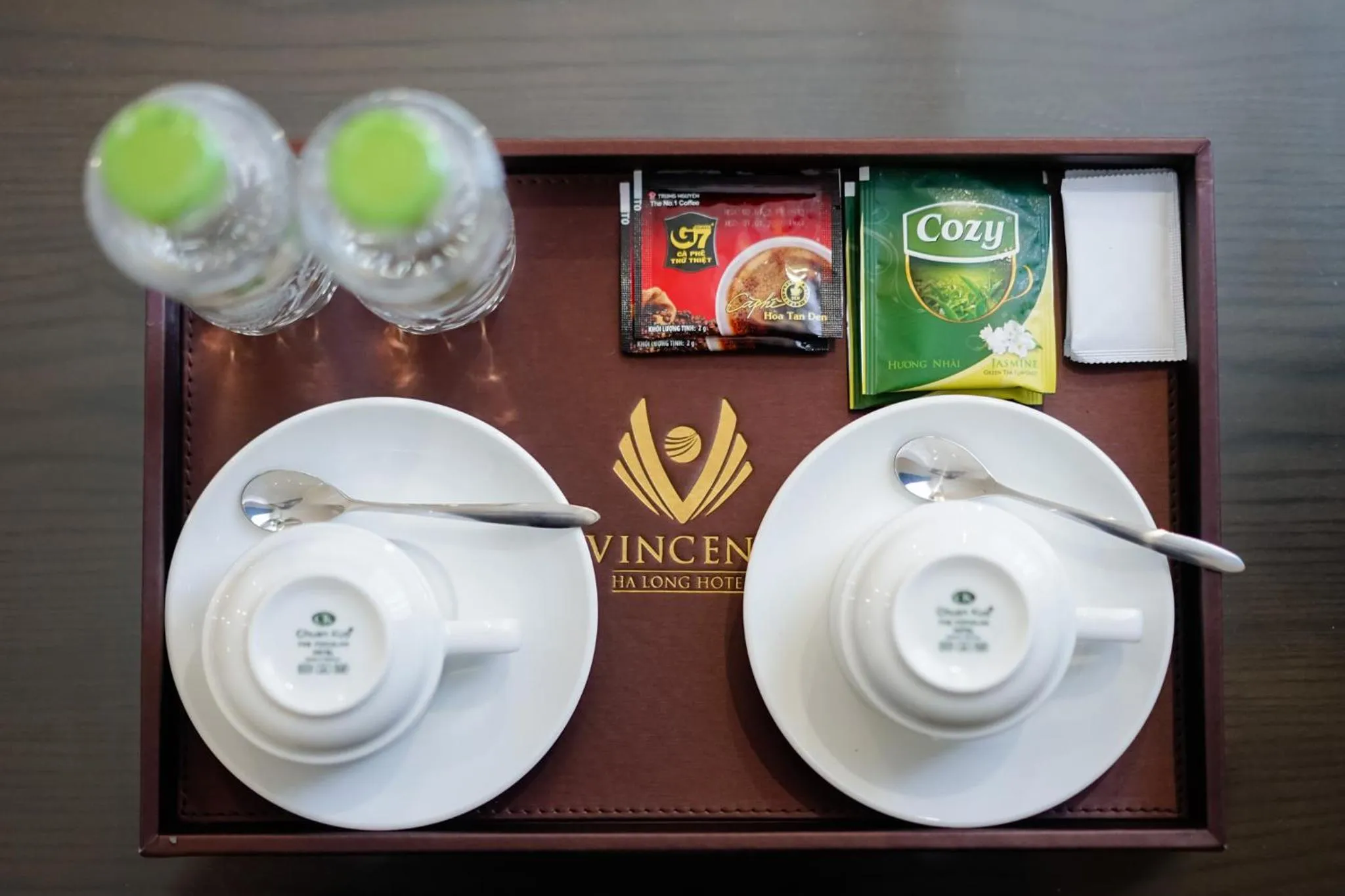Coffee/tea facilities in Vincent Halong Hotel