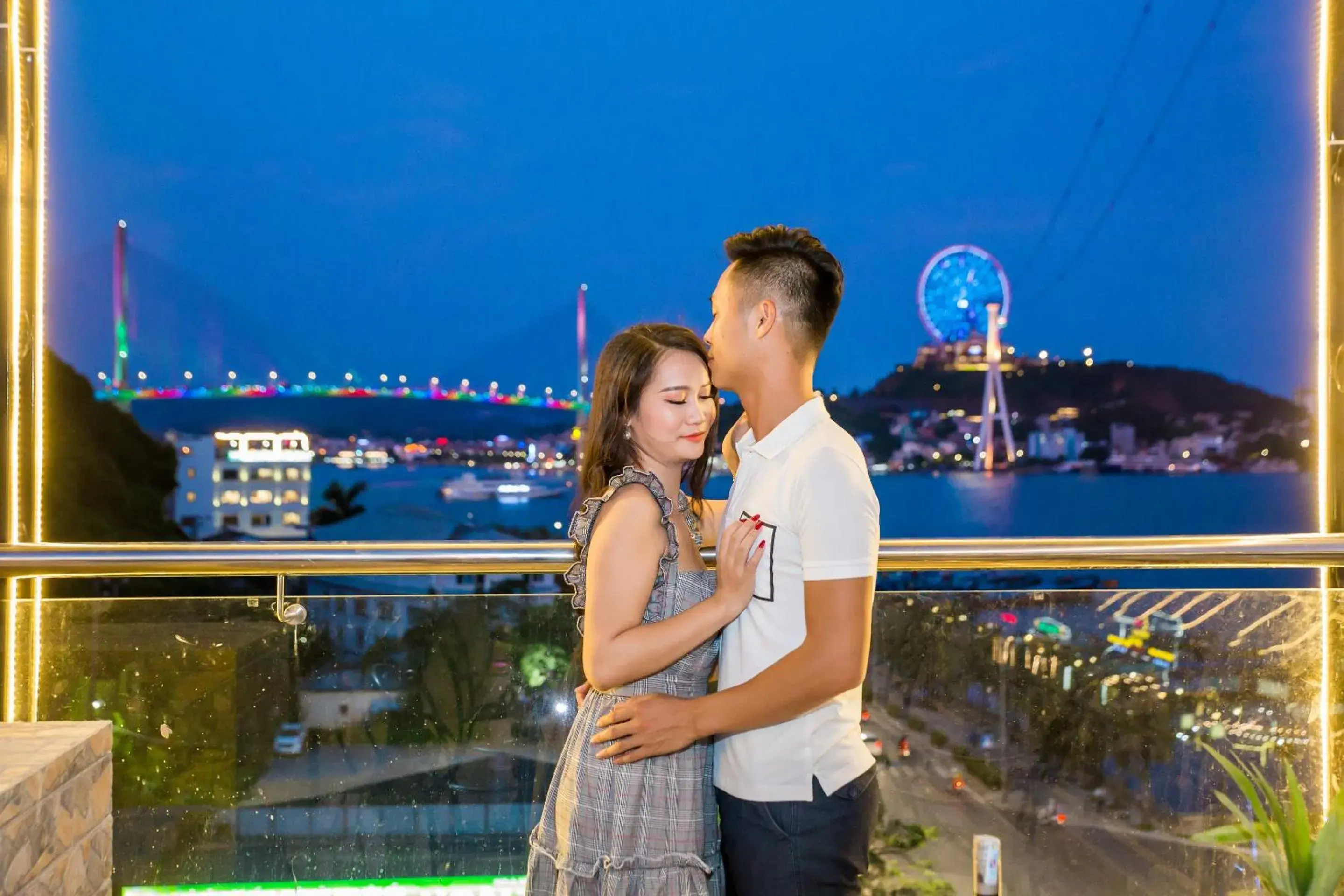 Lounge or bar in Vincent Halong Hotel Lounge or bar in Vincent Halong Hotel